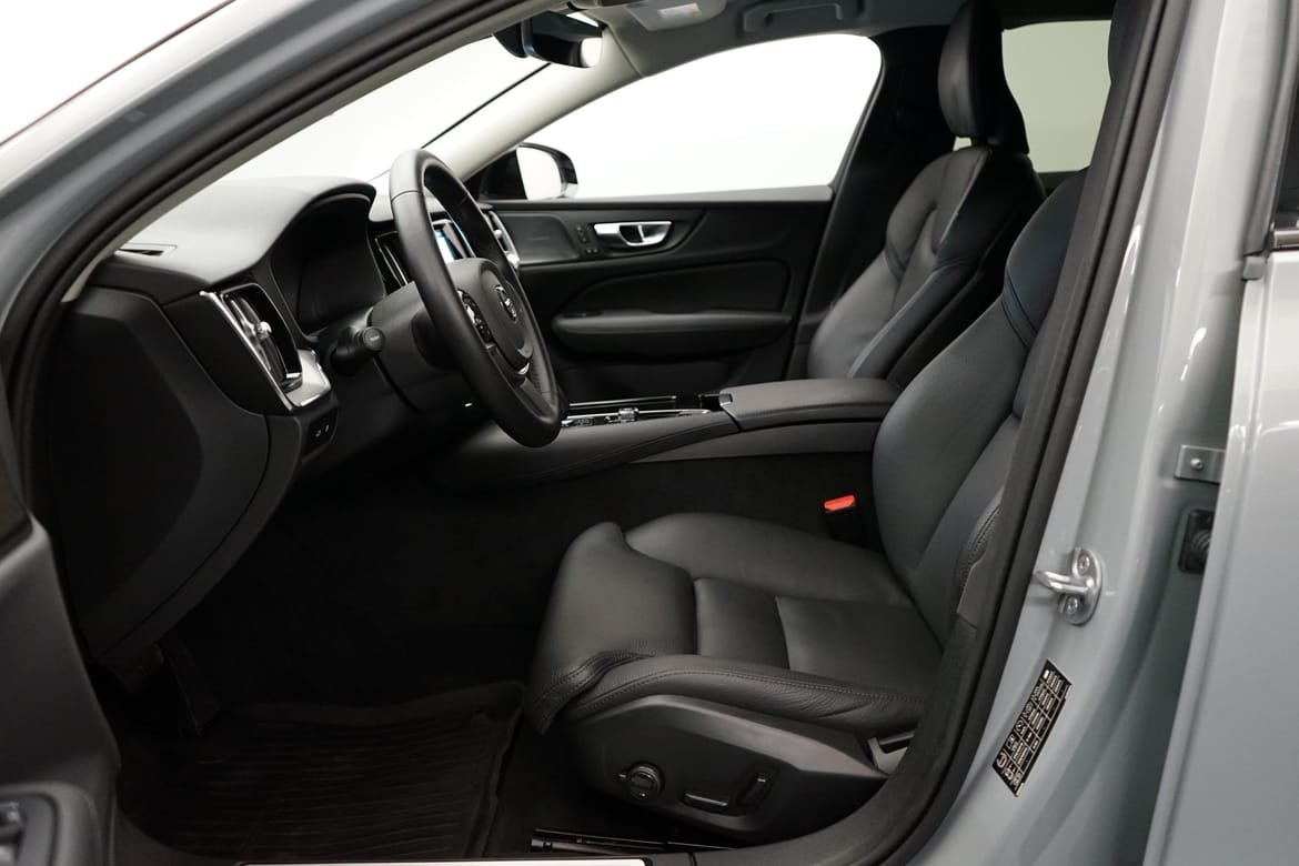 Volvo V60 T6 Plus Dark Nordic Edition 2025, photo 5/10