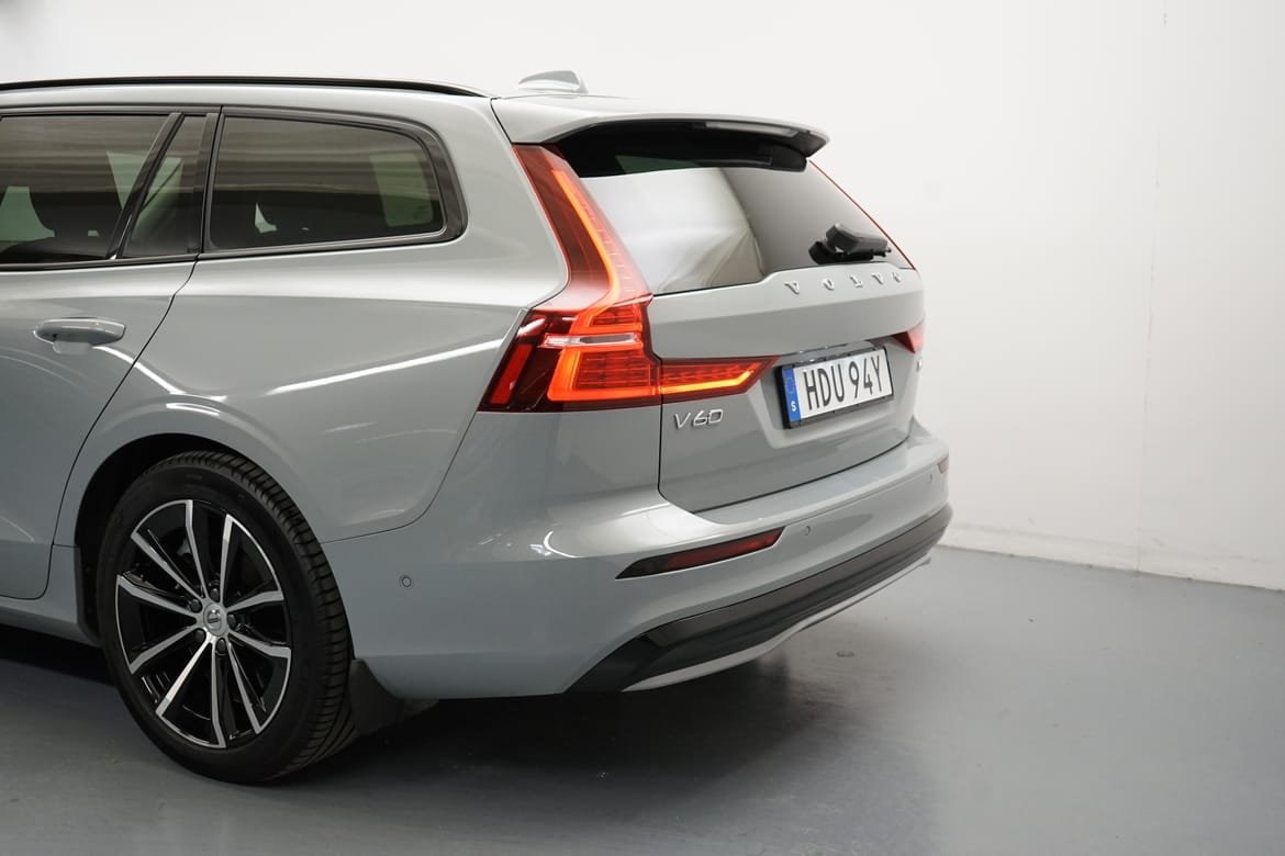 Volvo V60 T6 Plus Dark Nordic Edition 2025, photo 3/10