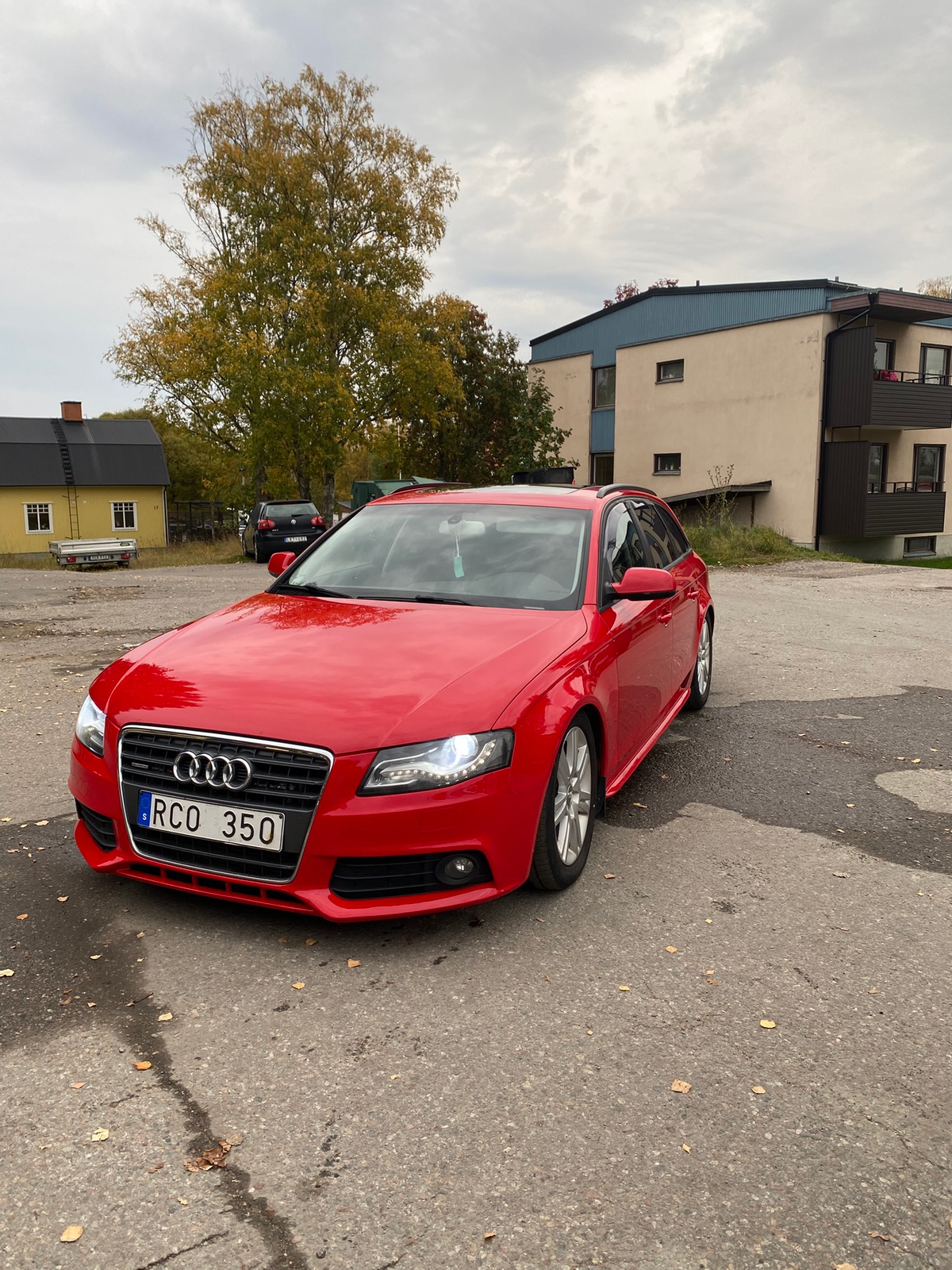 Audi A4 2010, bild 2/10