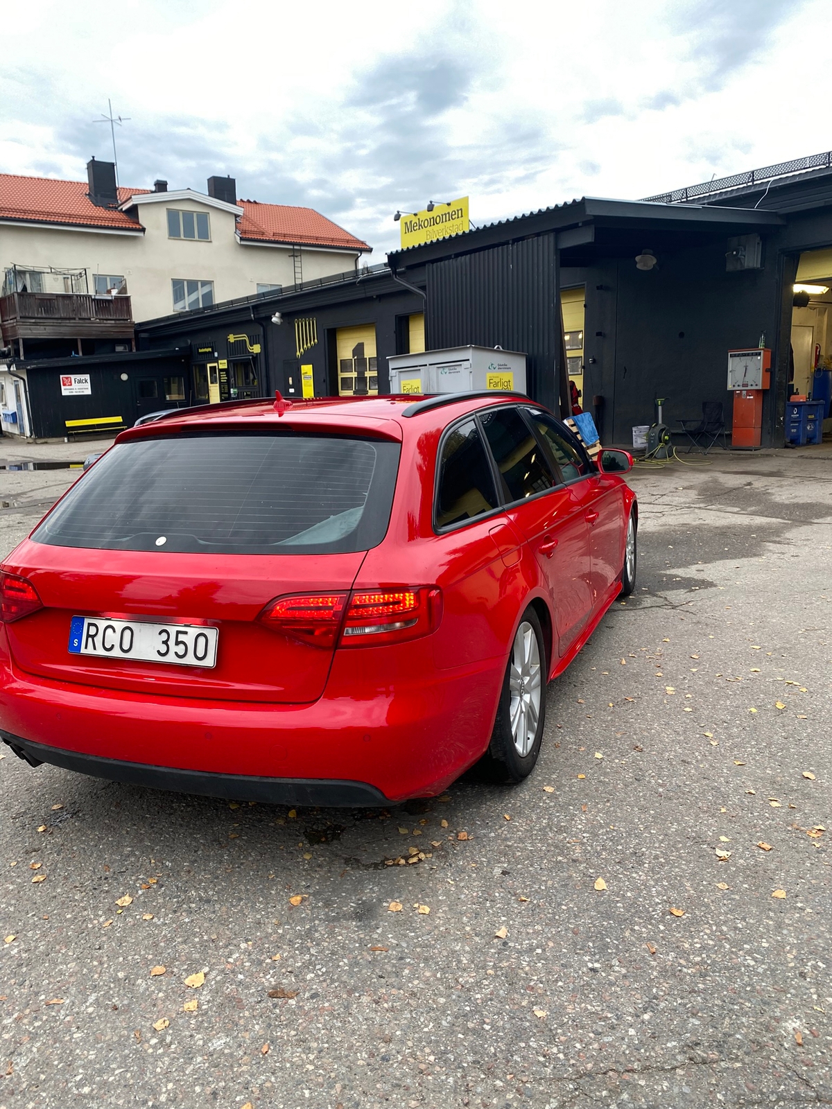 Audi A4 2010, bild 3/10