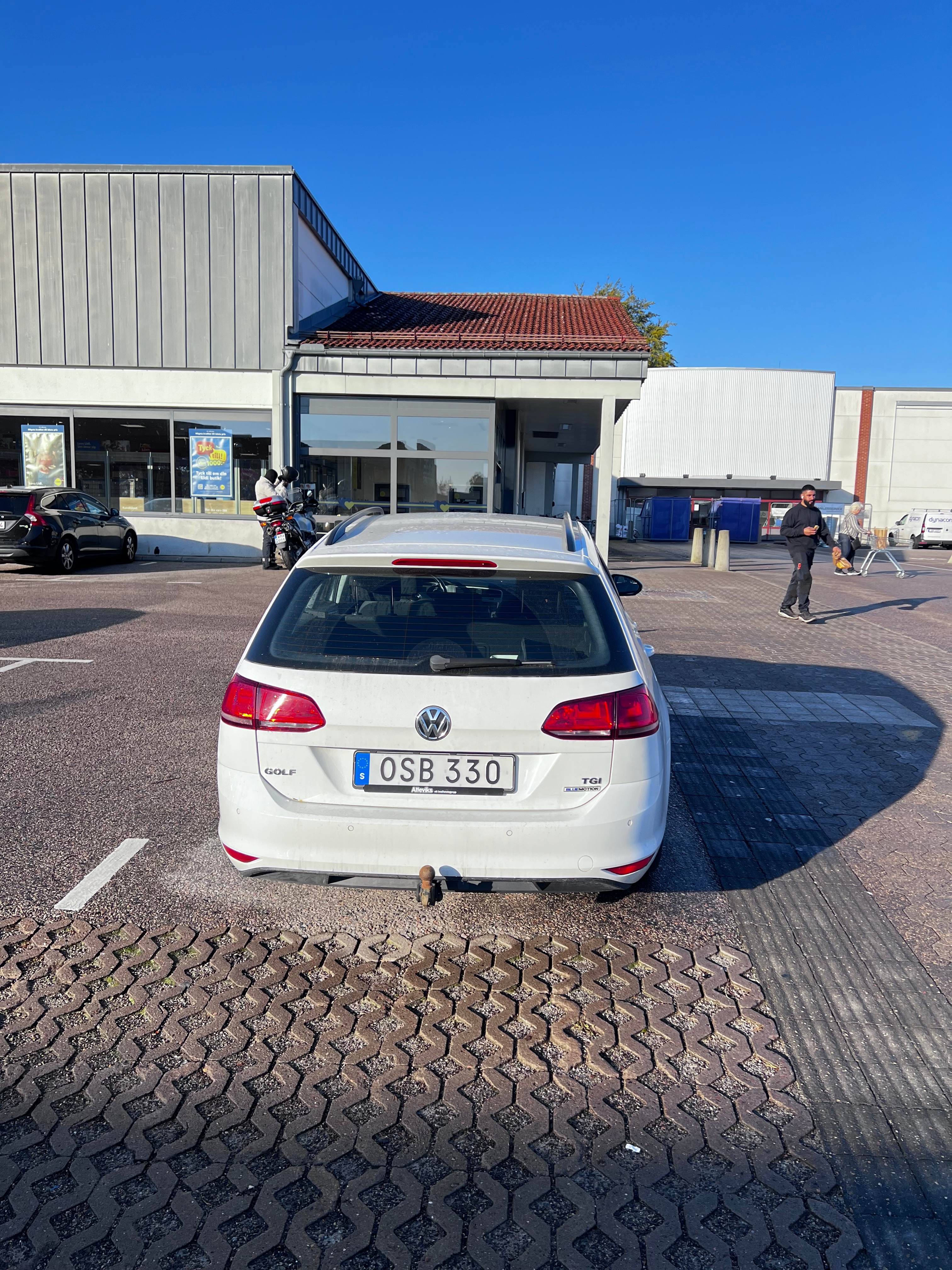 Volkswagen Golf 1.4 TGI 2015, photo 4/10