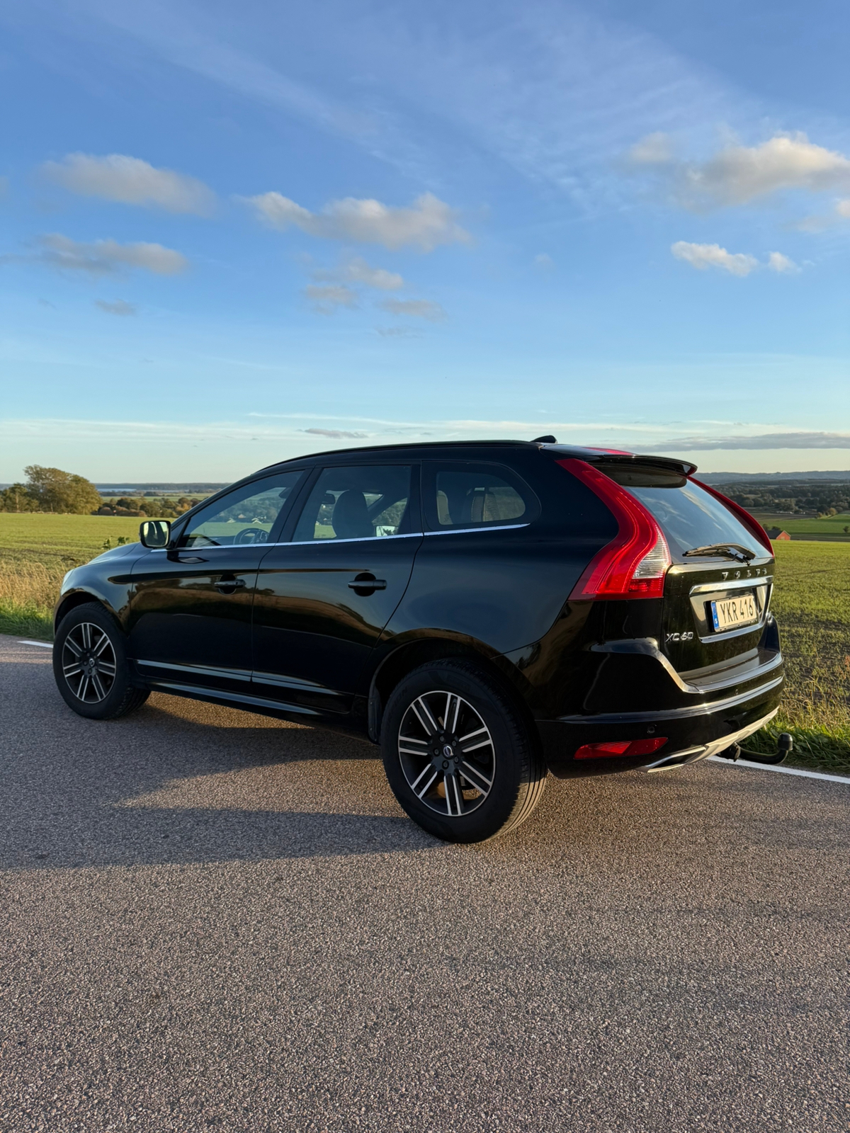 Volvo XC60 D4 2017, bild 2/7