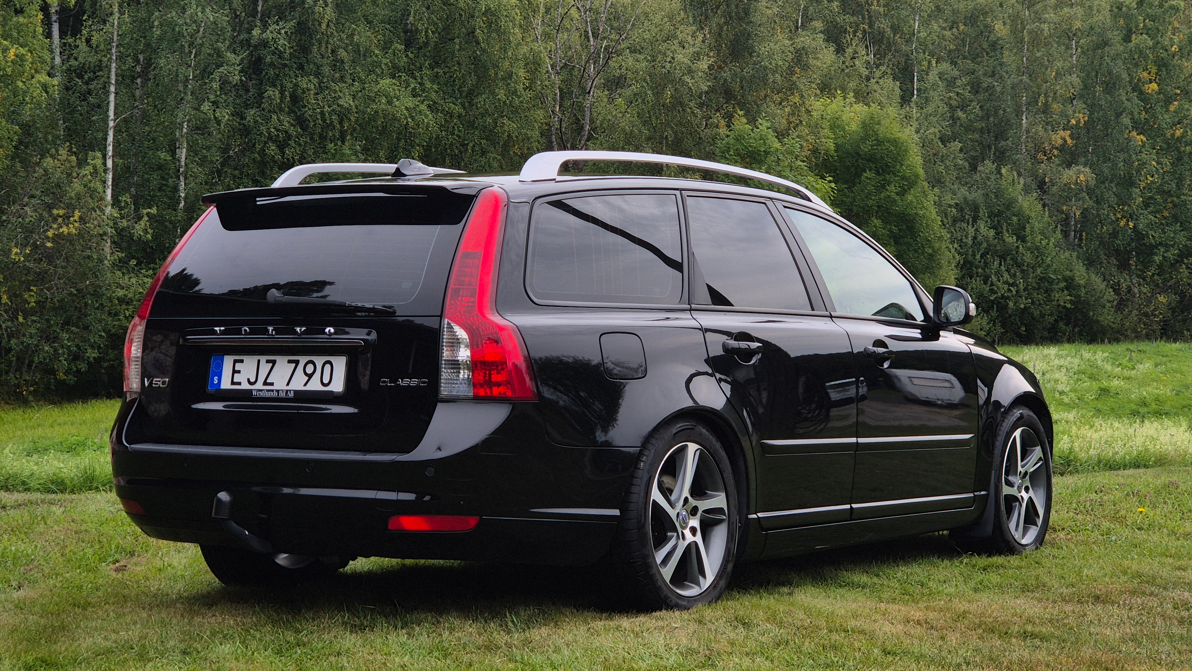 Volvo V50 D2 Manuell 2012, bild 2/10