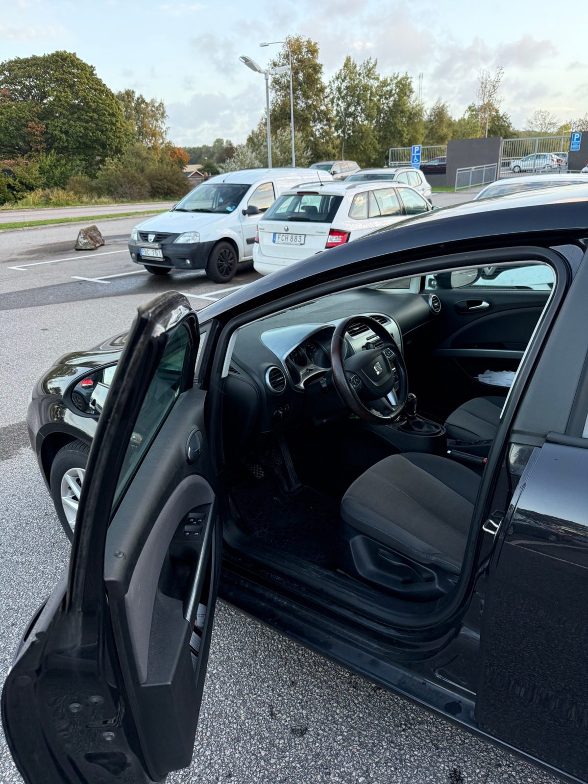 Seat Leon 1.2 TSI 2011, bild 7/8