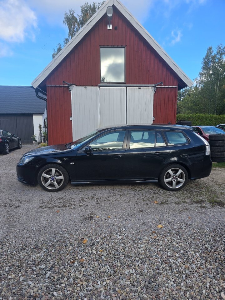 Saab 9-3 1.9 TTiD Linear 2011, kuva 2/6