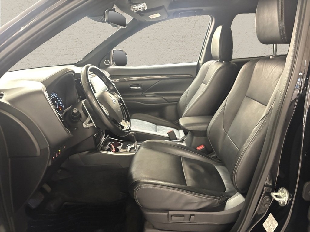 Mitsubishi Outlander 2.2 DI-D 2018, bild 5/10