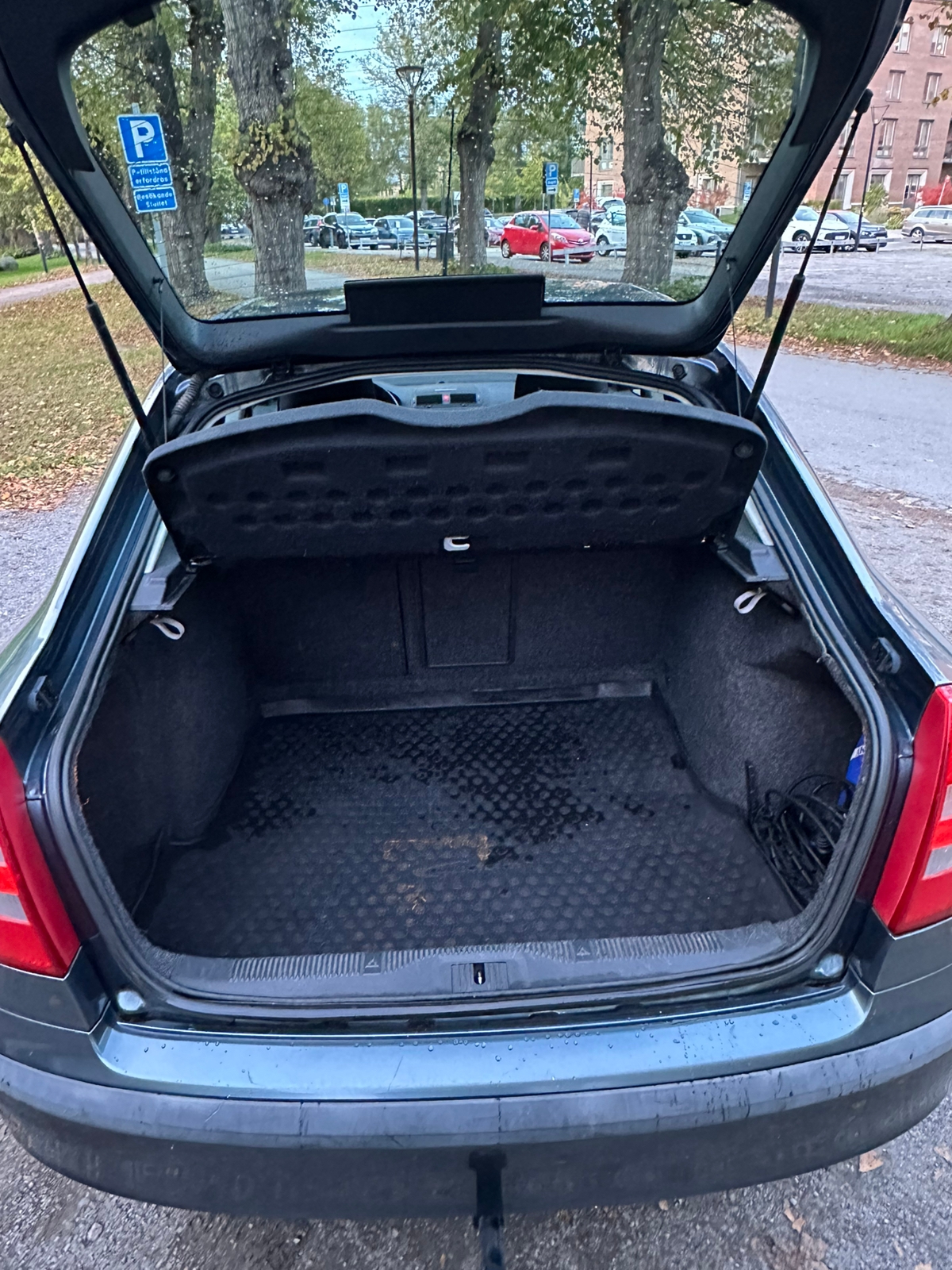 Skoda Octavia 2.0 FSI Manuell 2006, bild 7/10