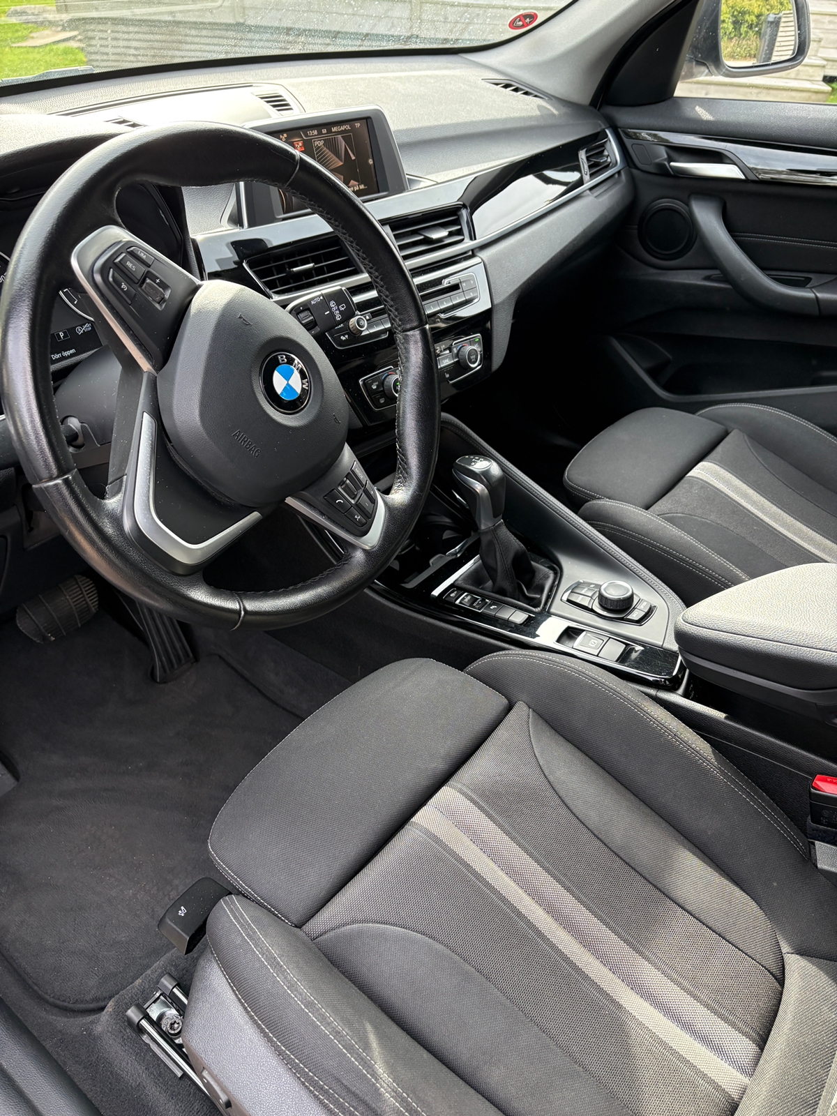 BMW X1 sDrive18d Steptronic 2016, bild 4/6