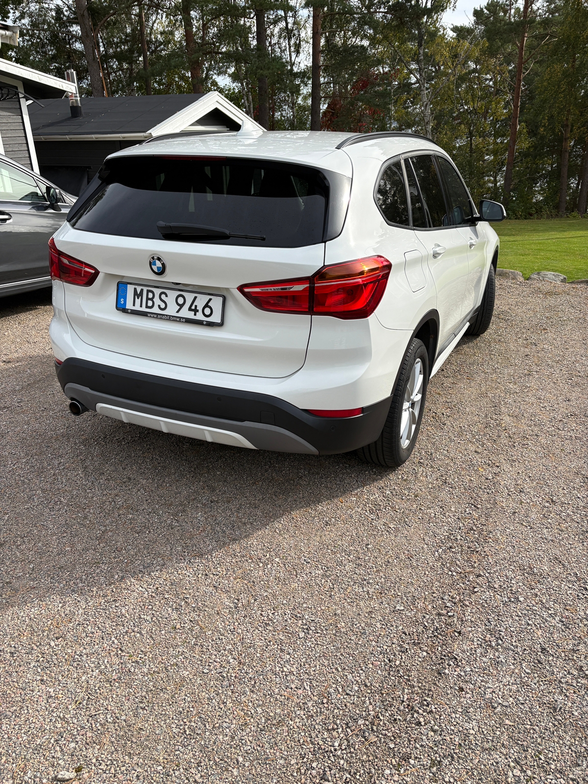 BMW X1 sDrive18d Steptronic 2016, bild 2/6