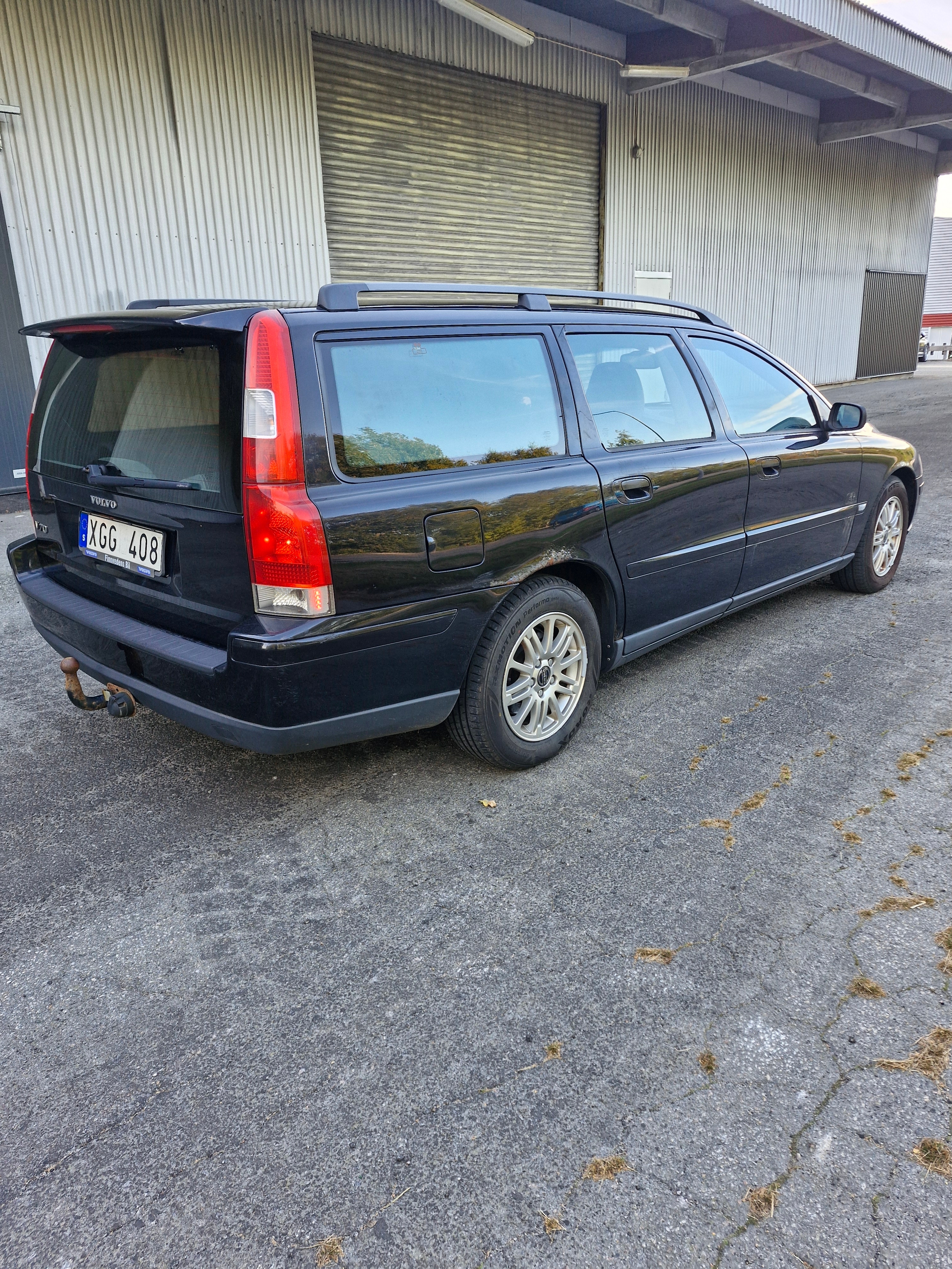 Volvo V70 2.4 Manuell 2006, bild 2/2