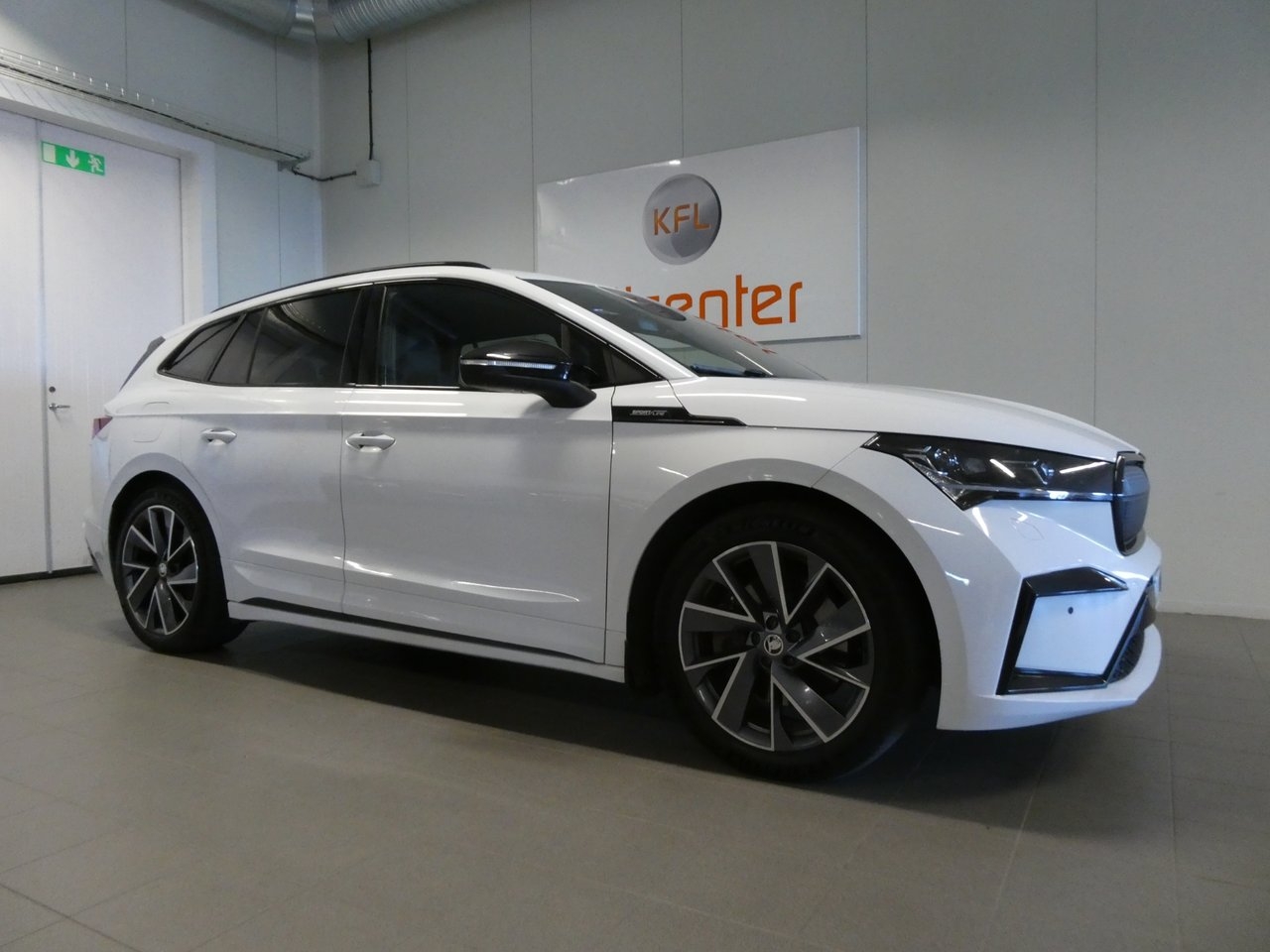 Skoda Enyaq 80x Sportline 2022, bild 2/10