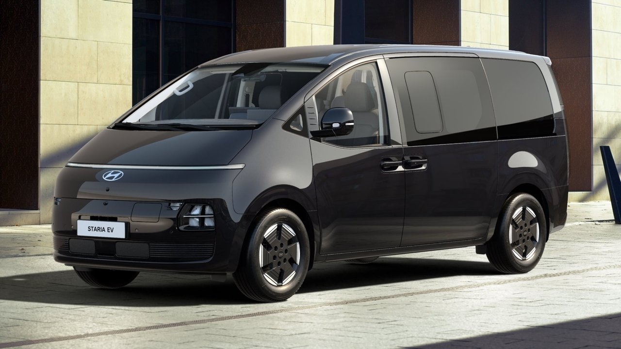 Hyundai Staria