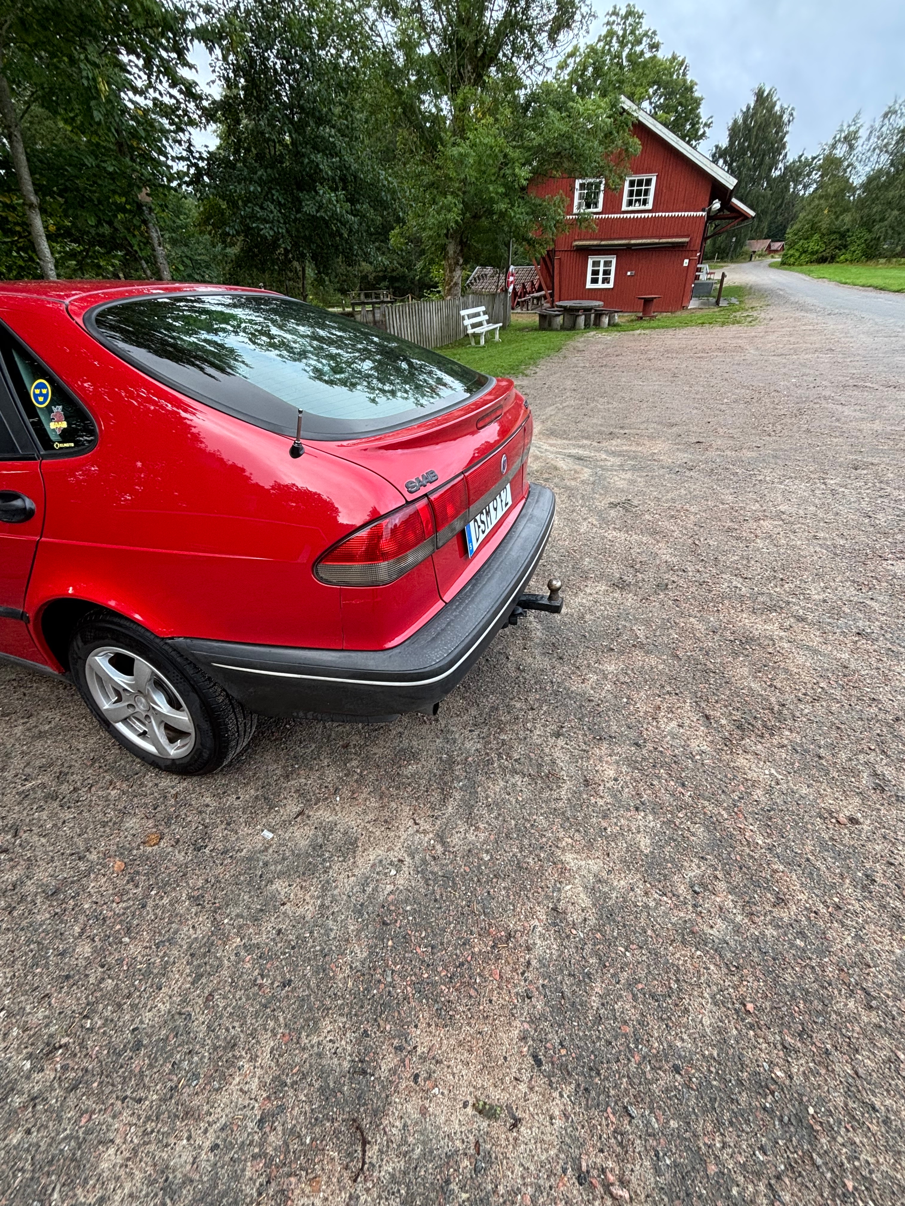 Saab 900 5-dörrar 2.0 Manuell 1997, bild 7/8