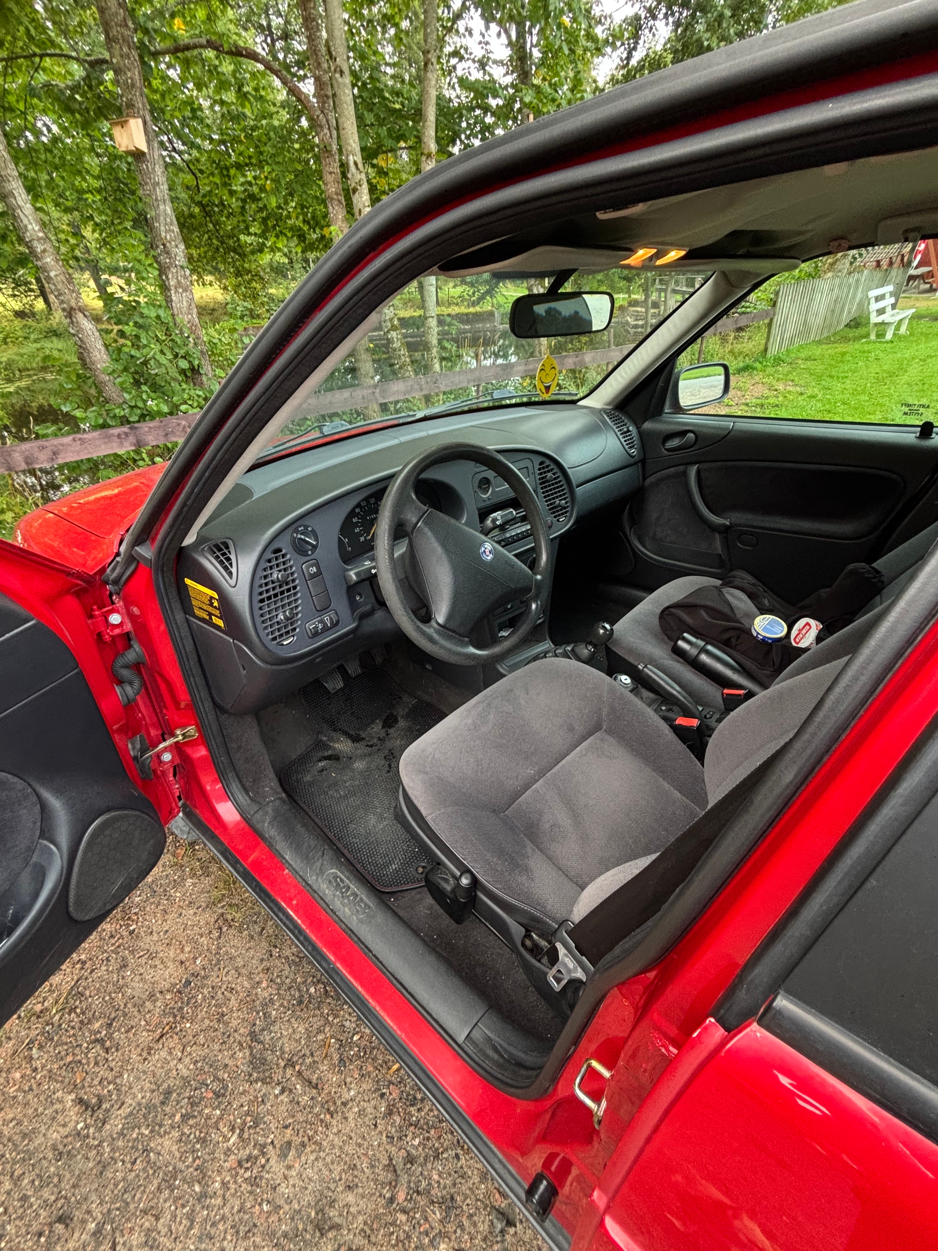 Saab 900