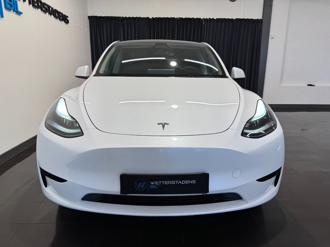 Tesla Model Y 2023, bild 3/10