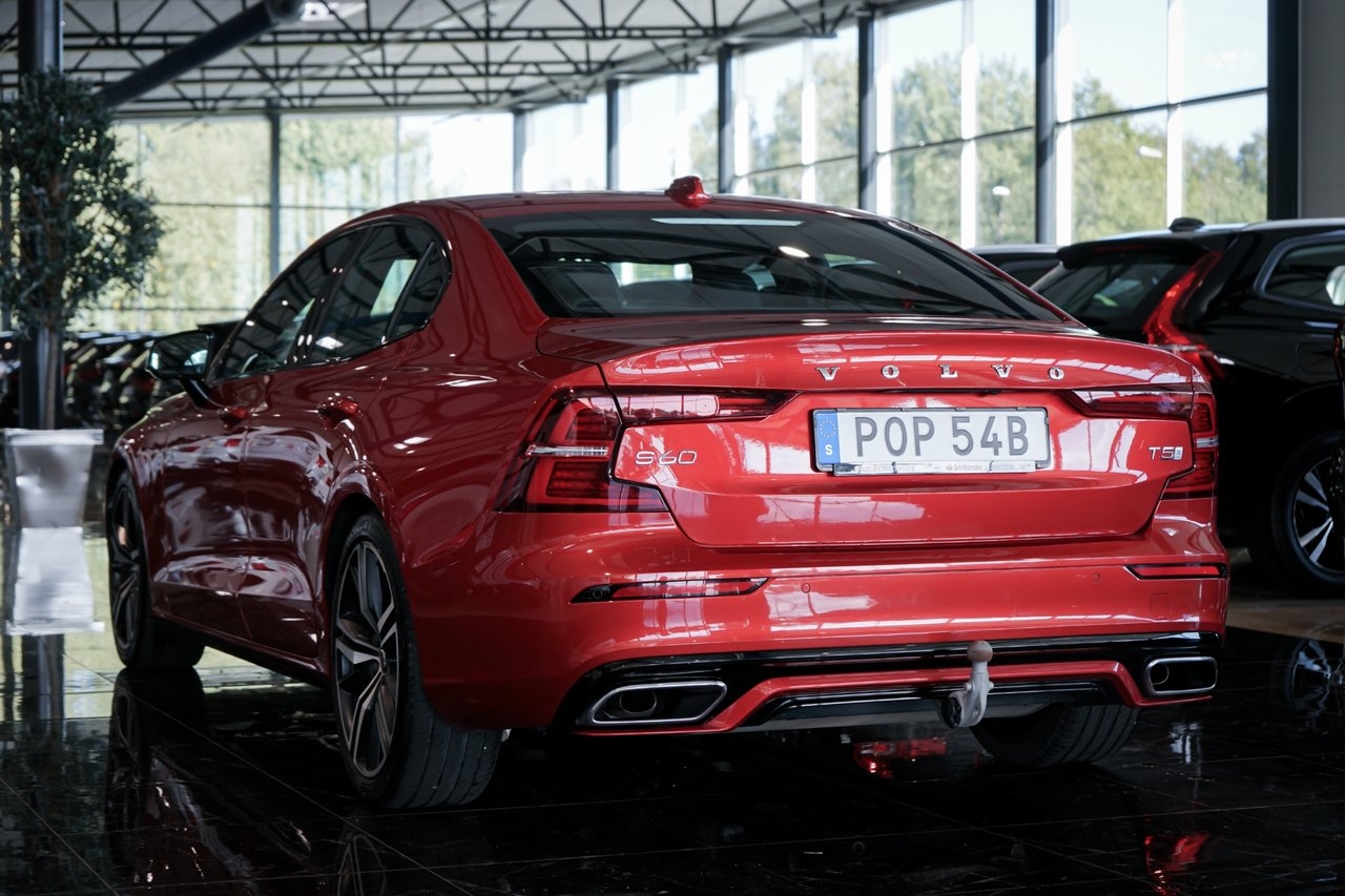 Volvo S60 T5 Geartronic R-Design 2020, bild 7/10