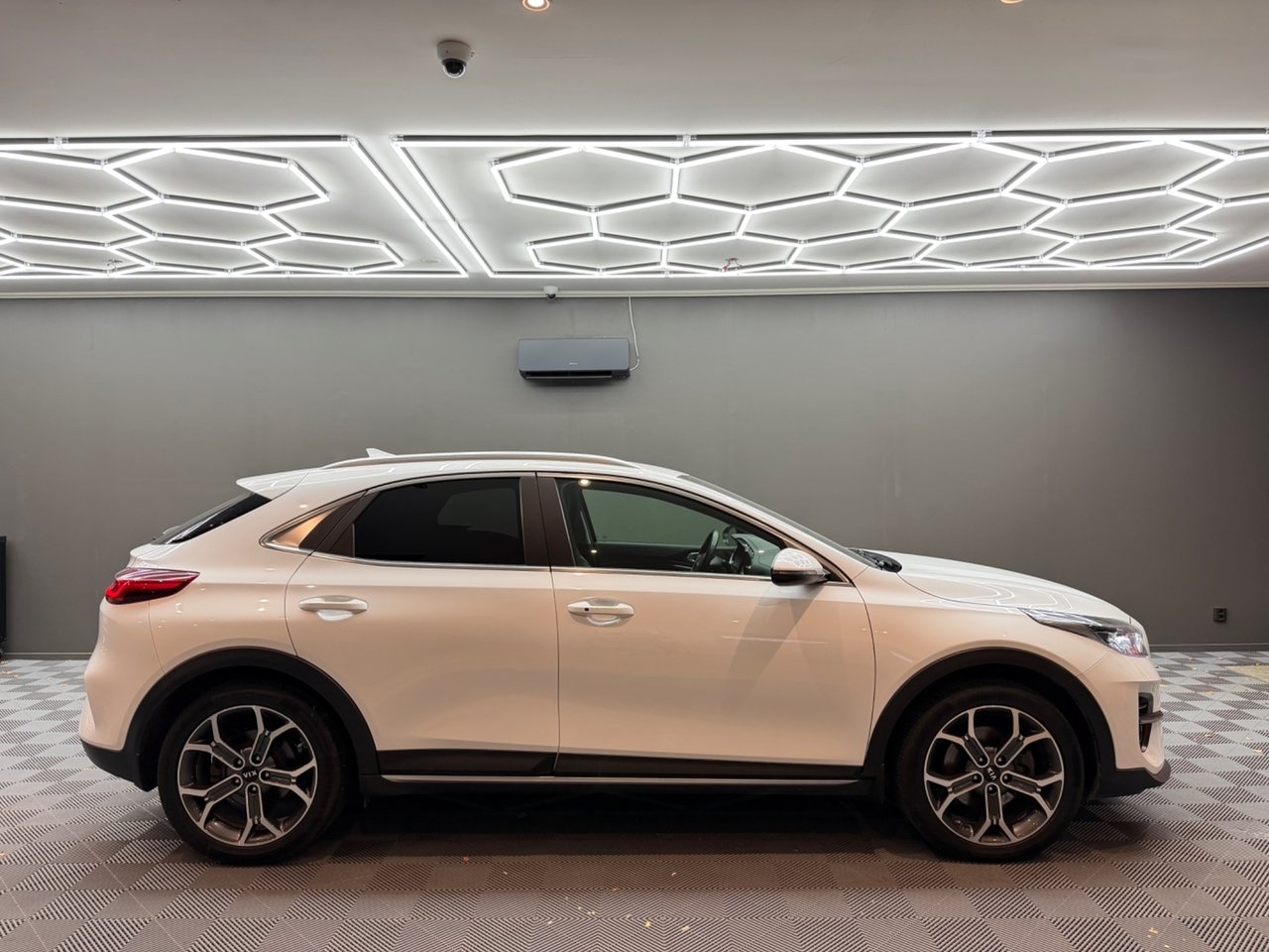 Kia XCeed 1.6 GDI Plug-in-Hybrid 2021, bild 6/28
