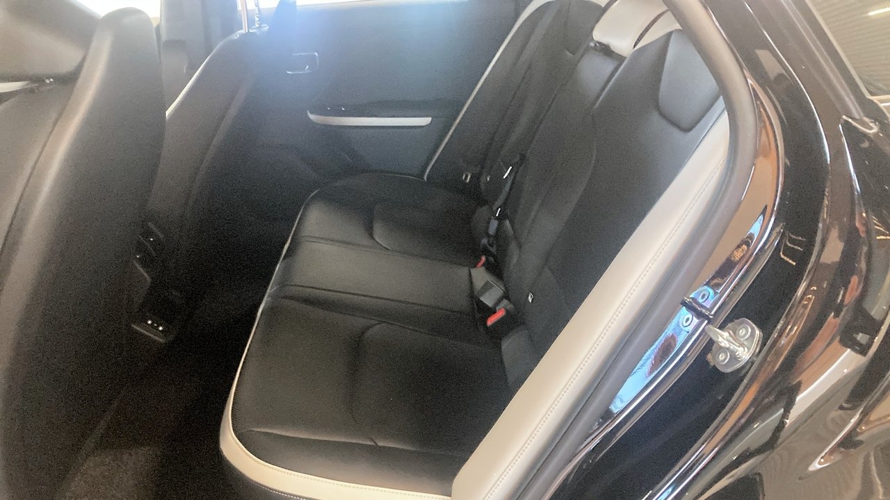 Kia K4 1.6 T-GDI GT Line 2026, bild 5/17
