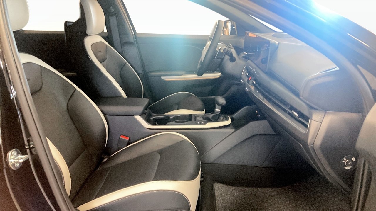 Kia K4 1.6 T-GDI GT Line 2026, bild 3/17