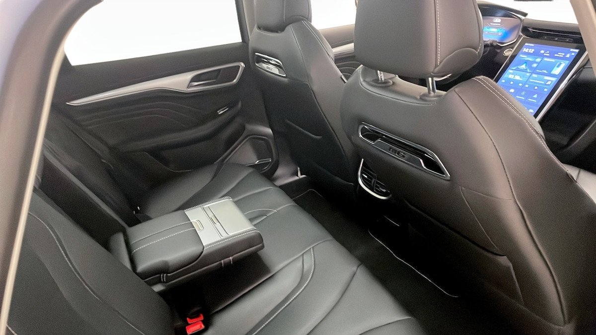 MG Marvel R LUXURY 70 kWh 2022, bild 5/10