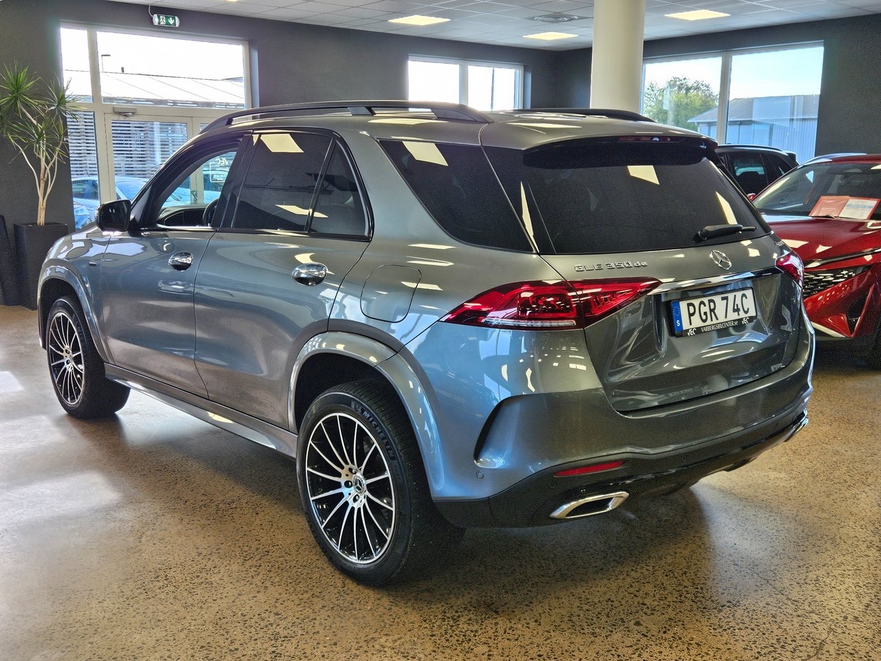 Mercedes-Benz GLE 2021, bild 4/10