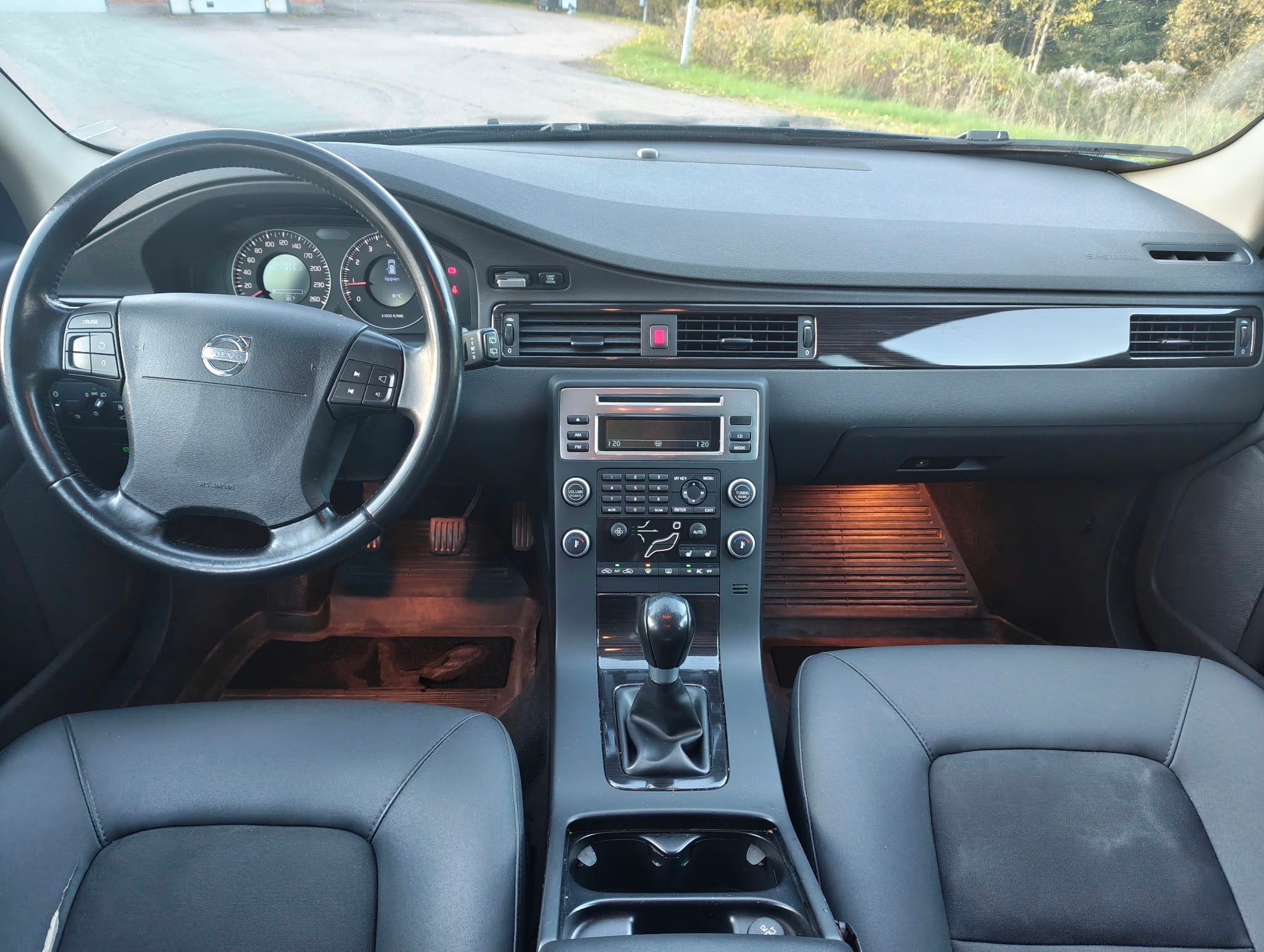 Volvo V70 2.0 2009, kuva 8/8