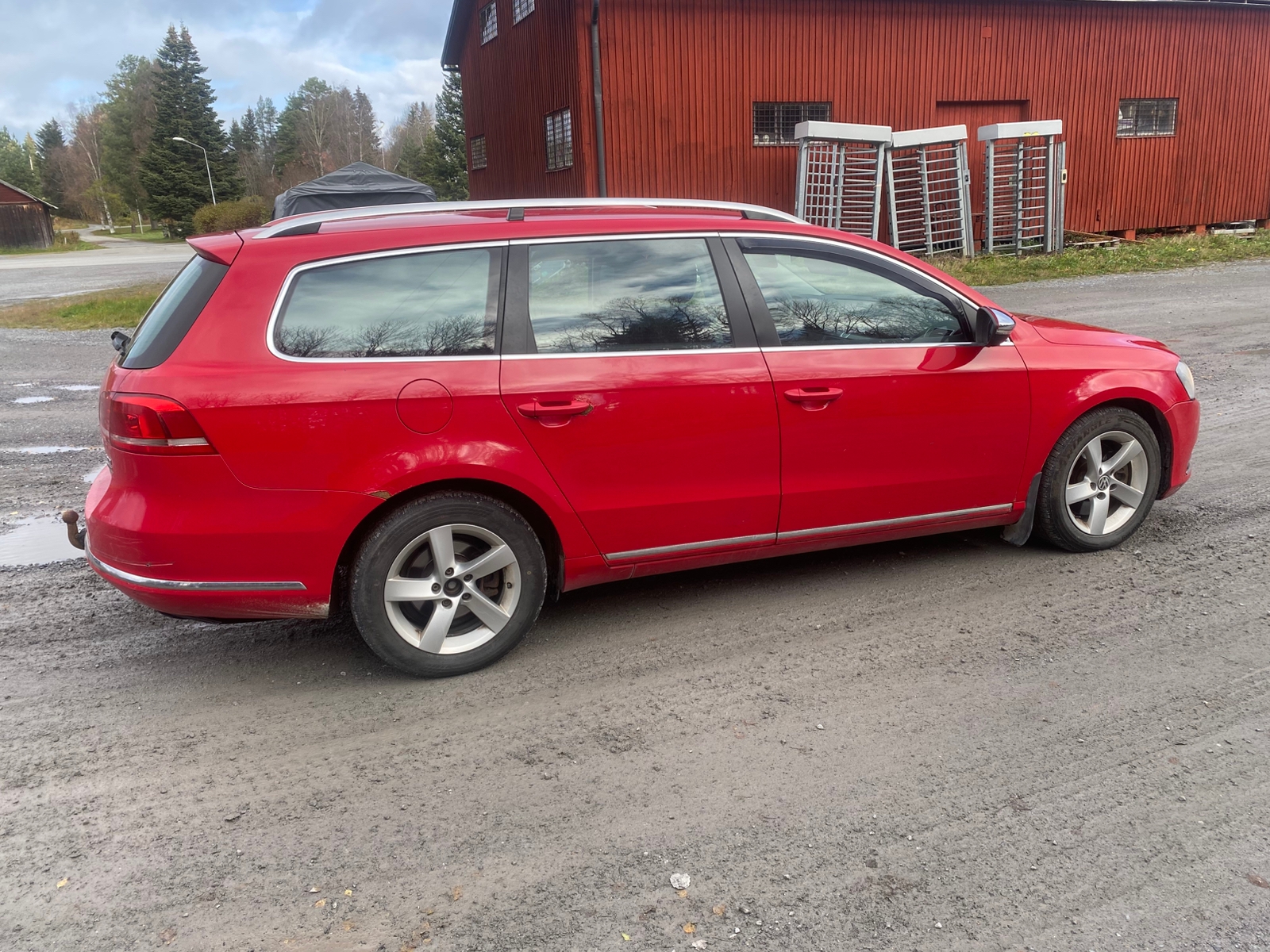 Volkswagen Passat 2.0 TDI 2013, photo 2/9