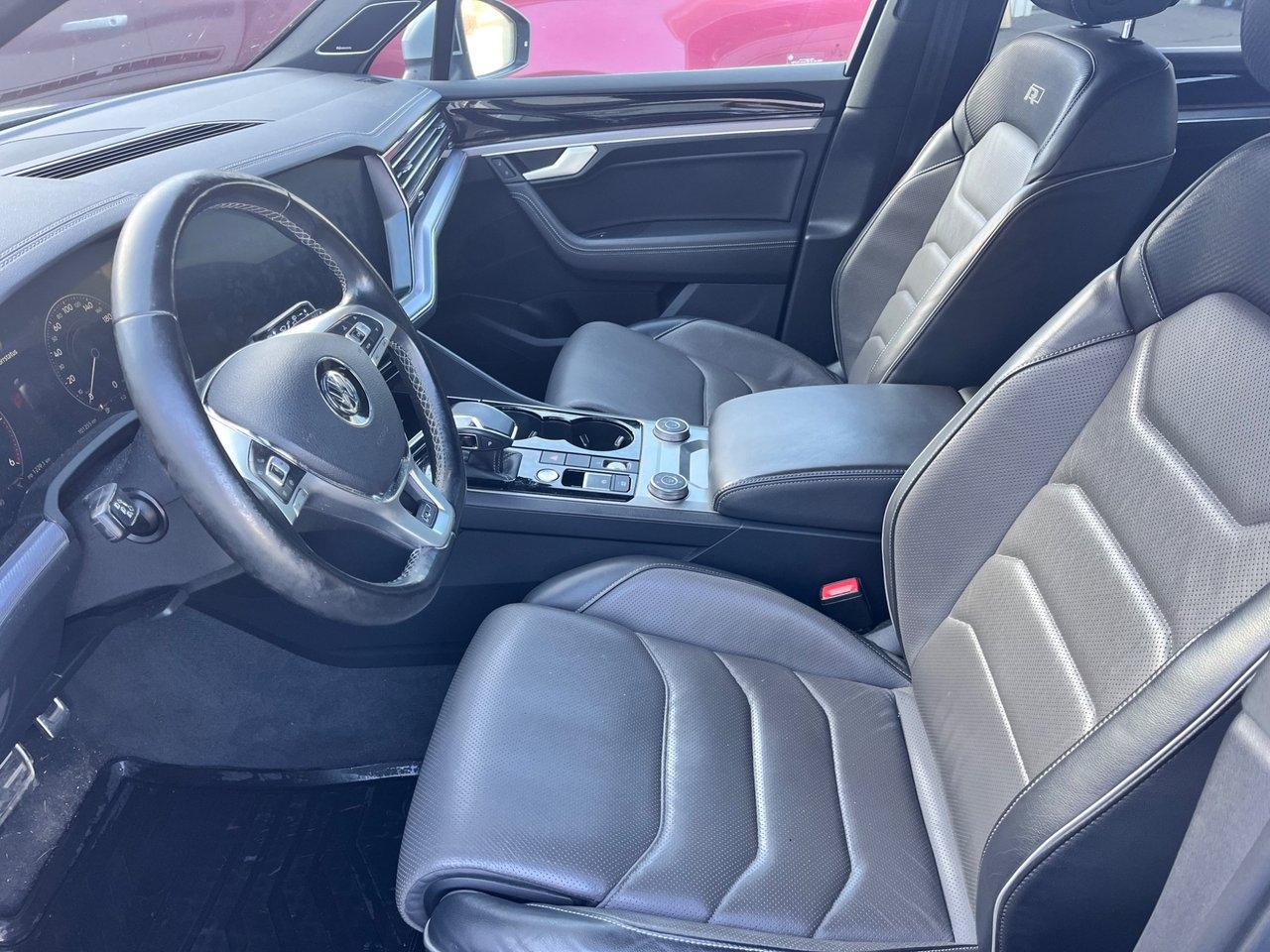 Volkswagen Touareg 3.0 V6 TDI SCR R-Line 2019, bild 3/10