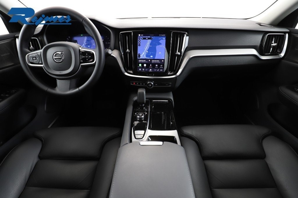 Volvo V60 T6 Plus Dark Nordic 2025, bild 2/10