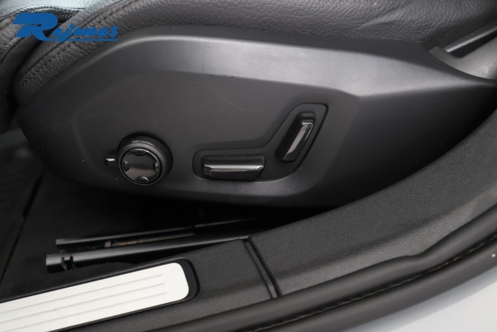 Volvo V60 T6 Plus Dark Nordic 2025, bild 6/10