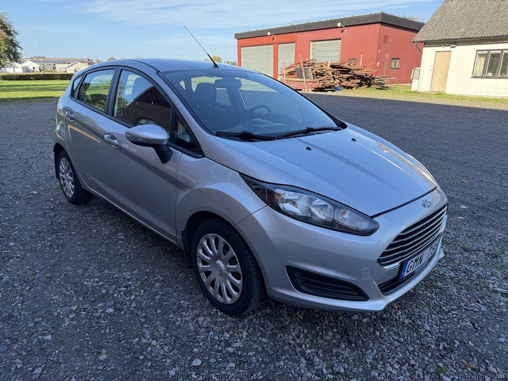 Ford Fiesta 1.25 Trend 2013, bild 6/9