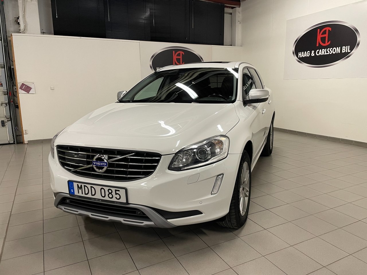 Volvo XC60 D4 Summum 2016, bild 2/9