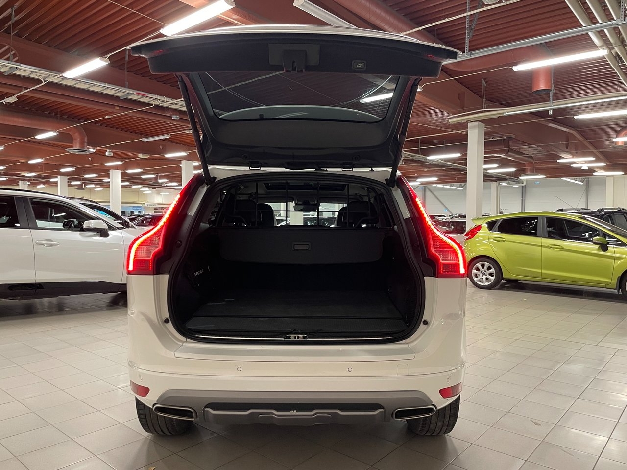 Volvo XC60 D4 Summum 2016, bild 7/9