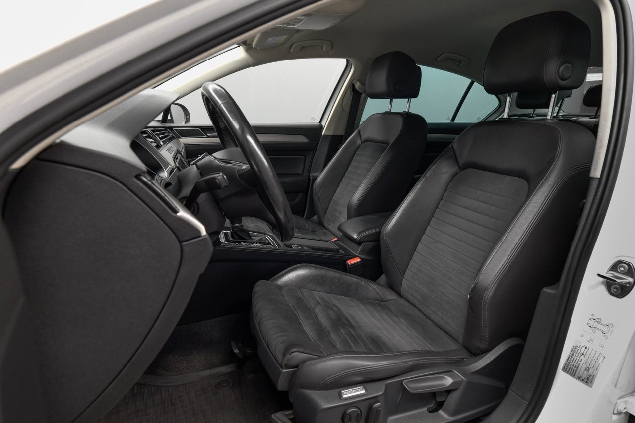 Volkswagen Passat 2016, bild 5/10