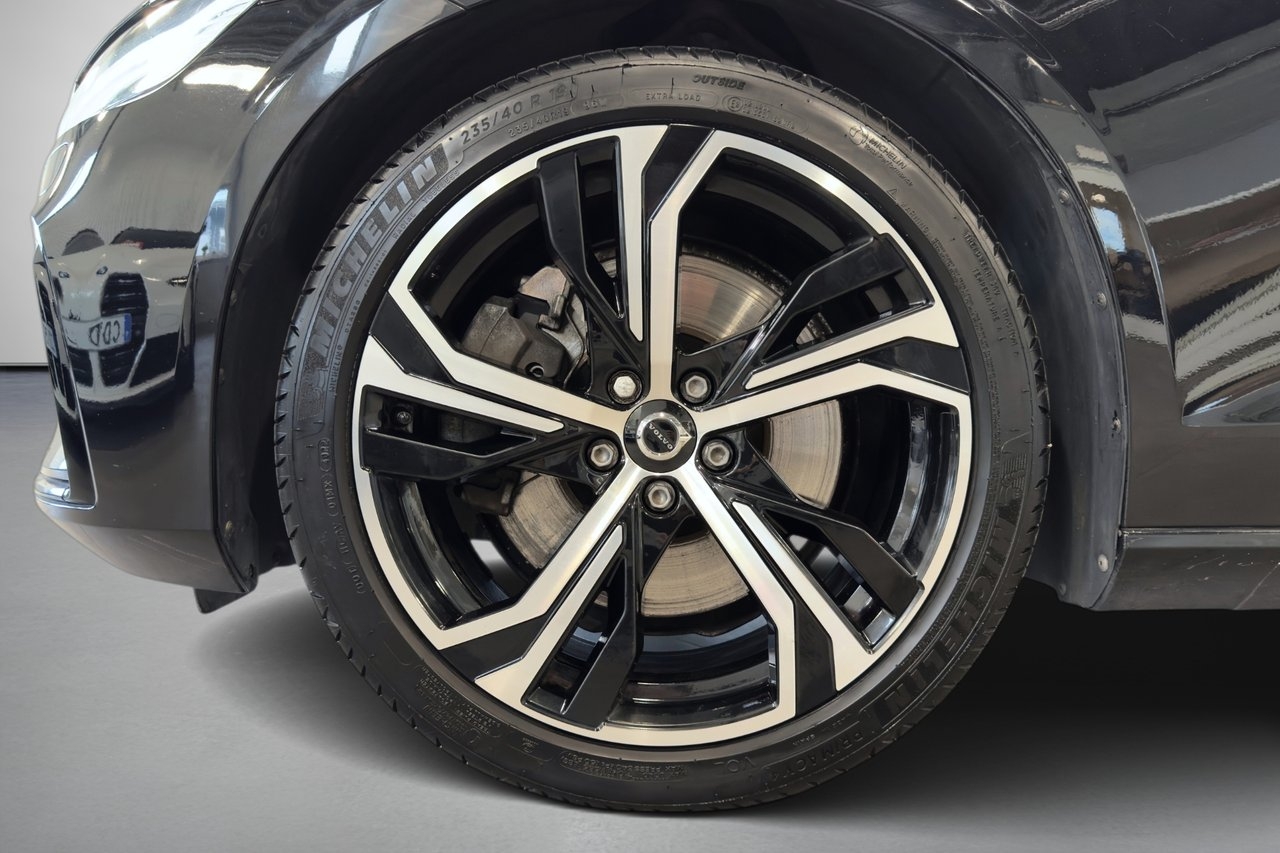 Volvo V60 Plus Dark 2023, bild 7/22