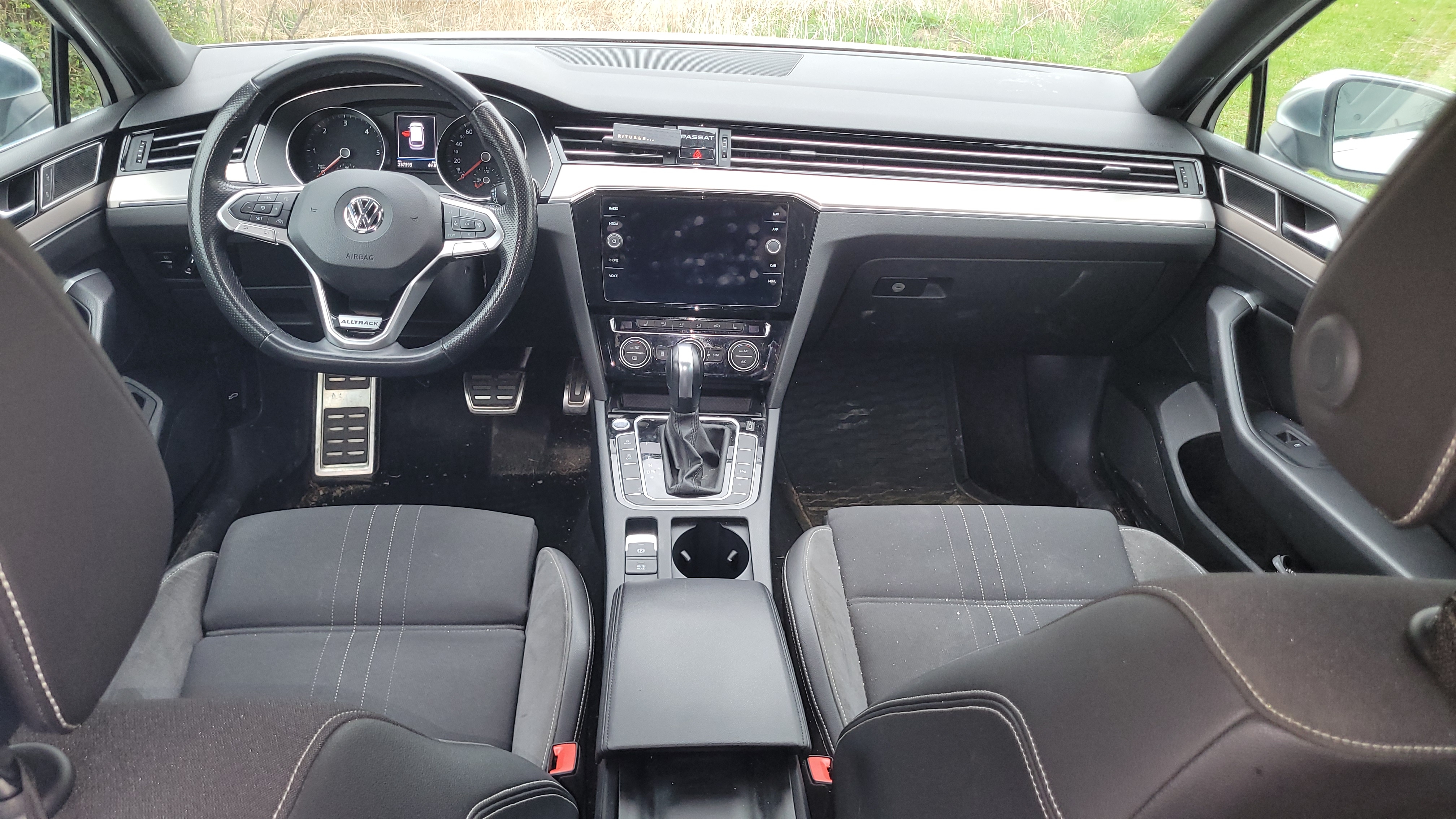 Volkswagen Passat Alltrack 2.0 TDI SCR 2020, bild 6/7