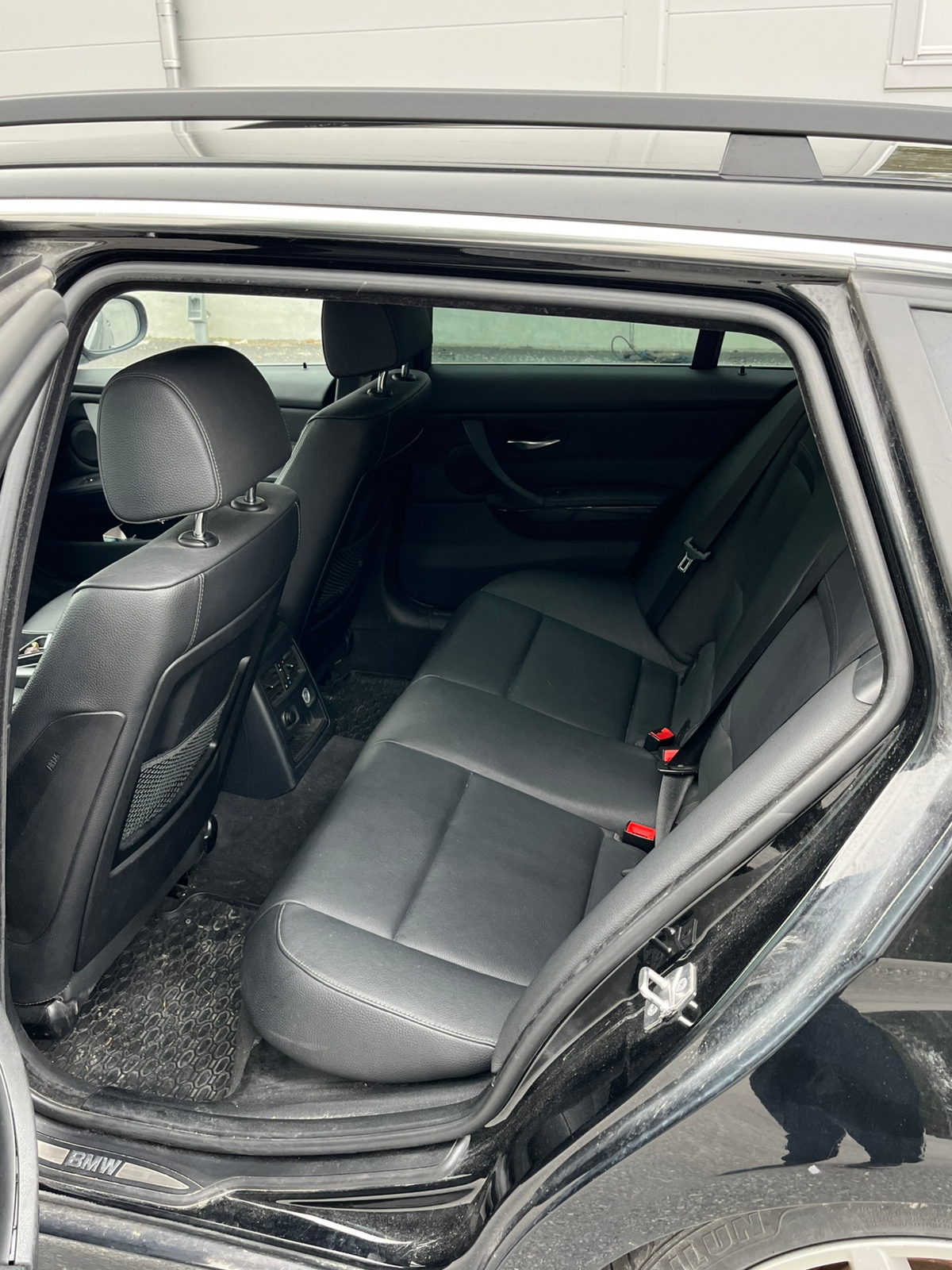 BMW 325d 2010, bild 6/8