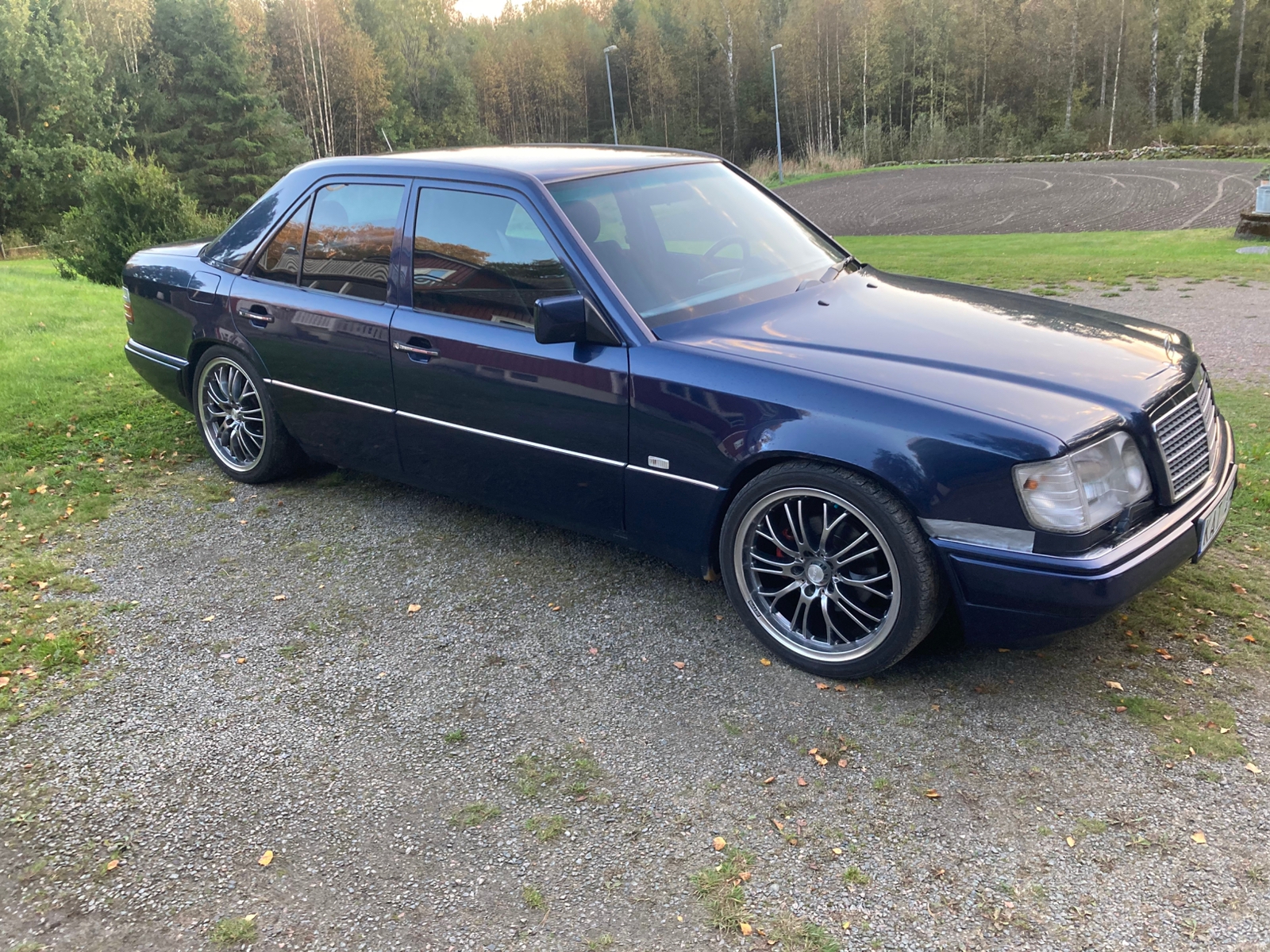 Mercedes-Benz E