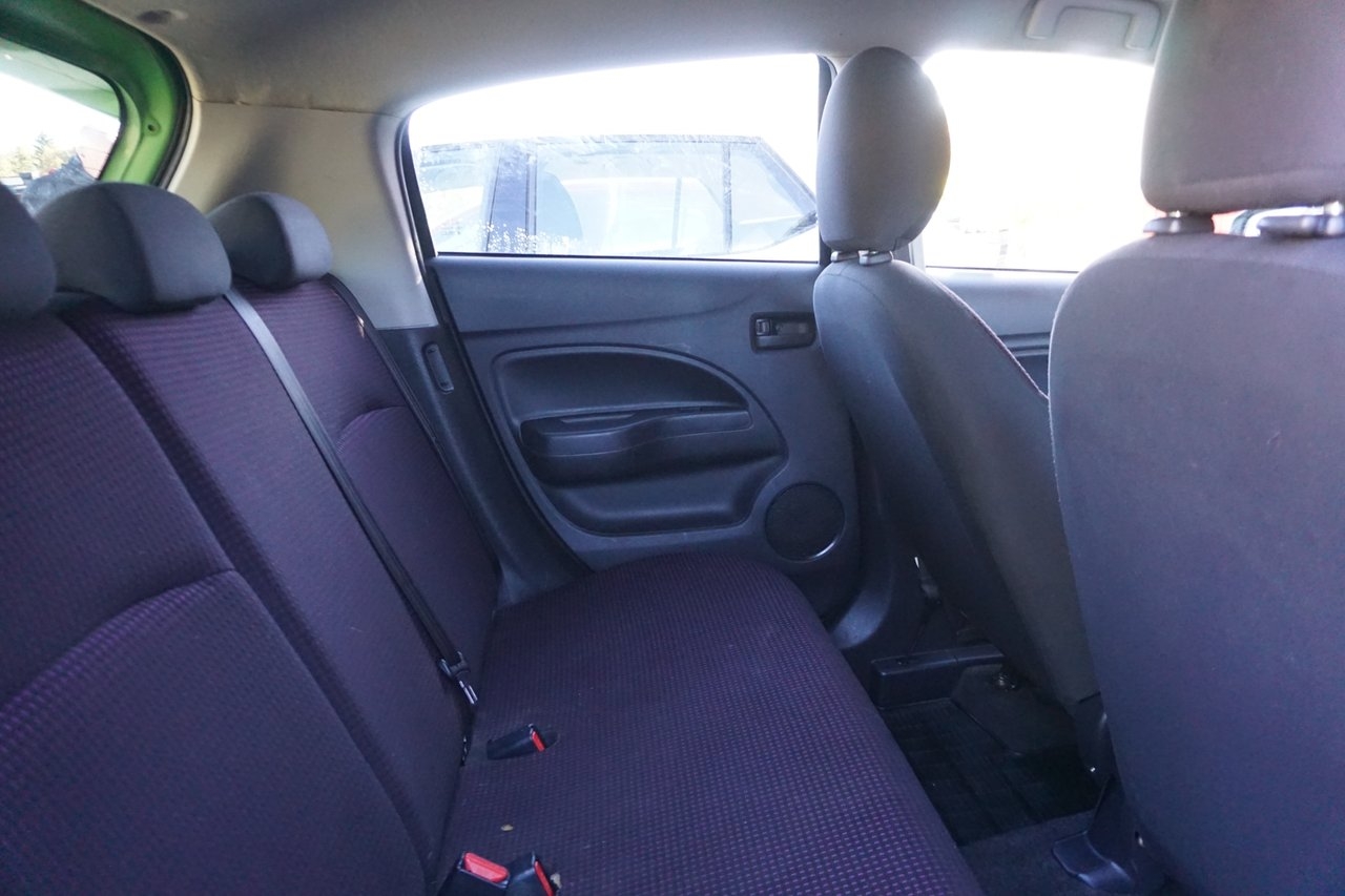 Mitsubishi Space Star 2013, bild 6/7