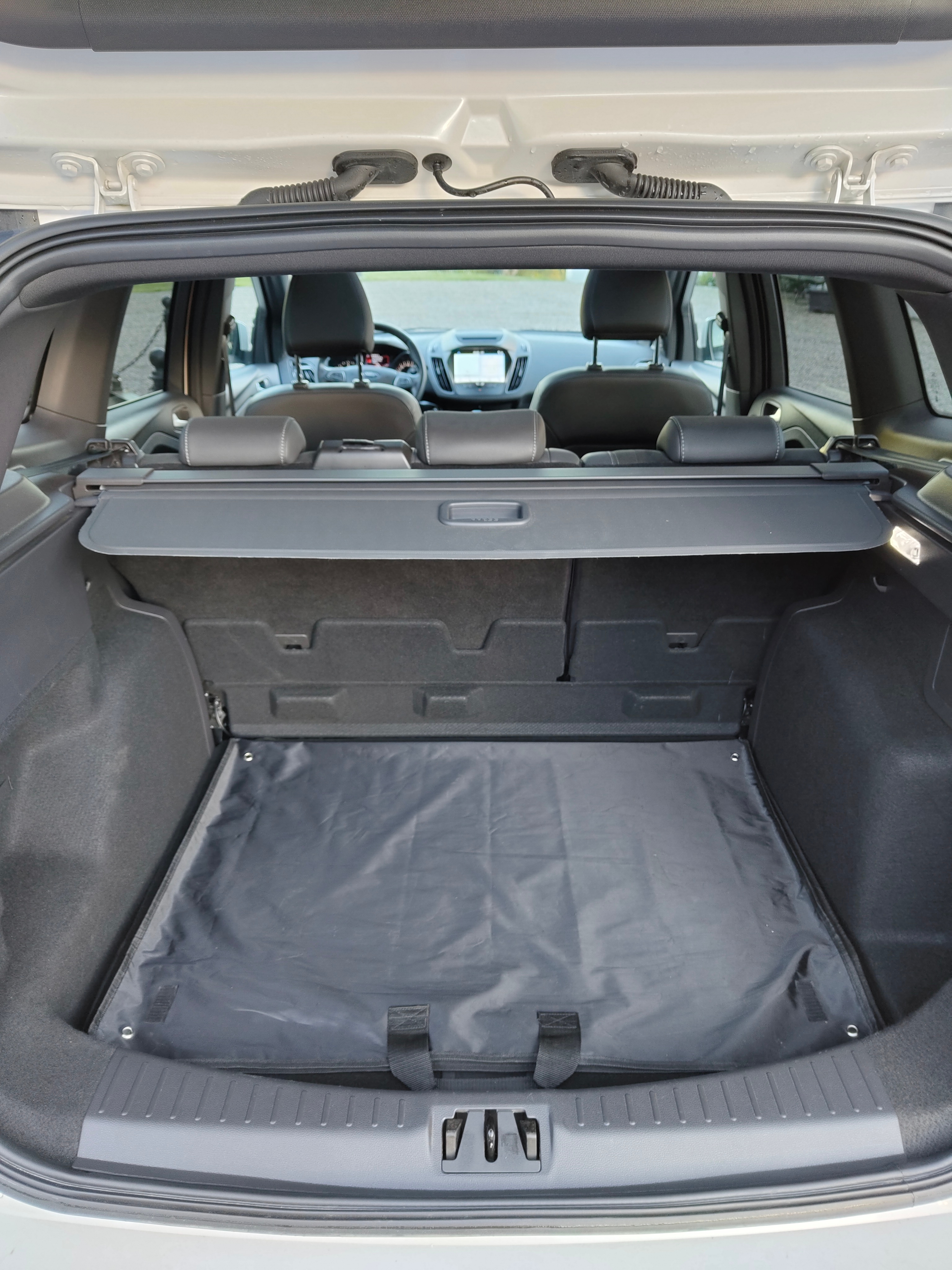 Ford Kuga 1.5 TDCi Powershift 2018, bild 4/10