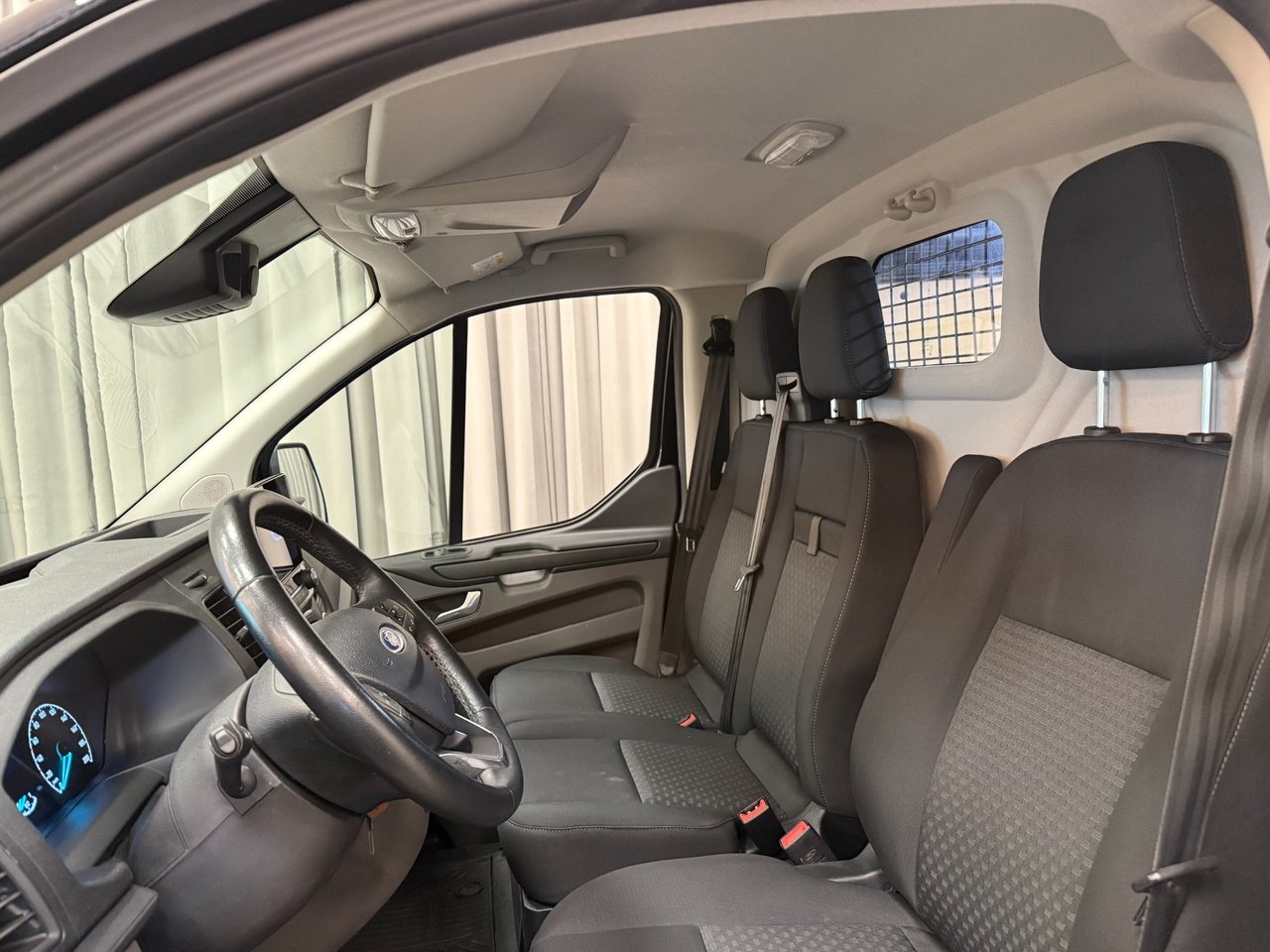 Ford Transit Custom 2020, bild 6/10