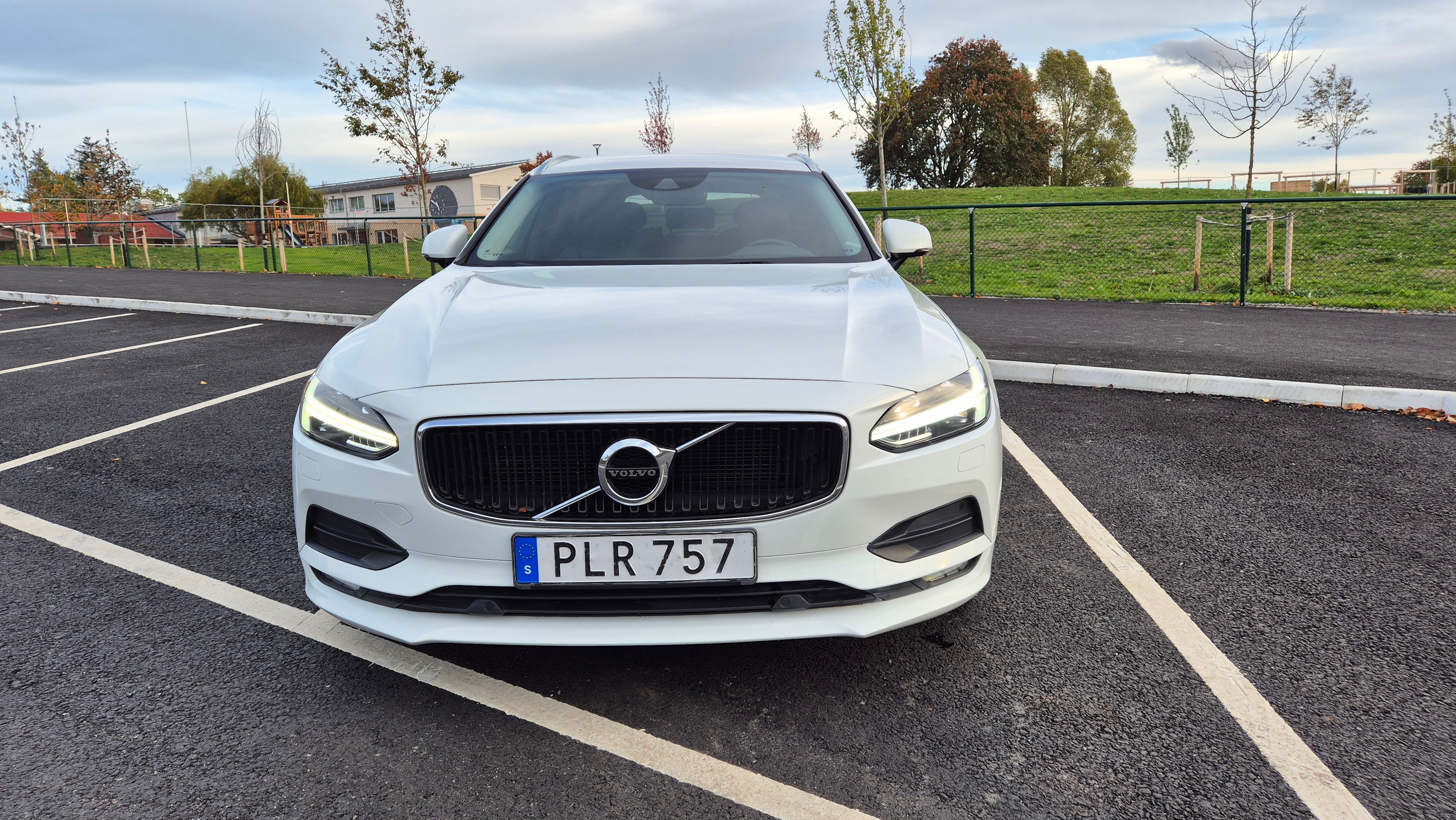 Volvo V90