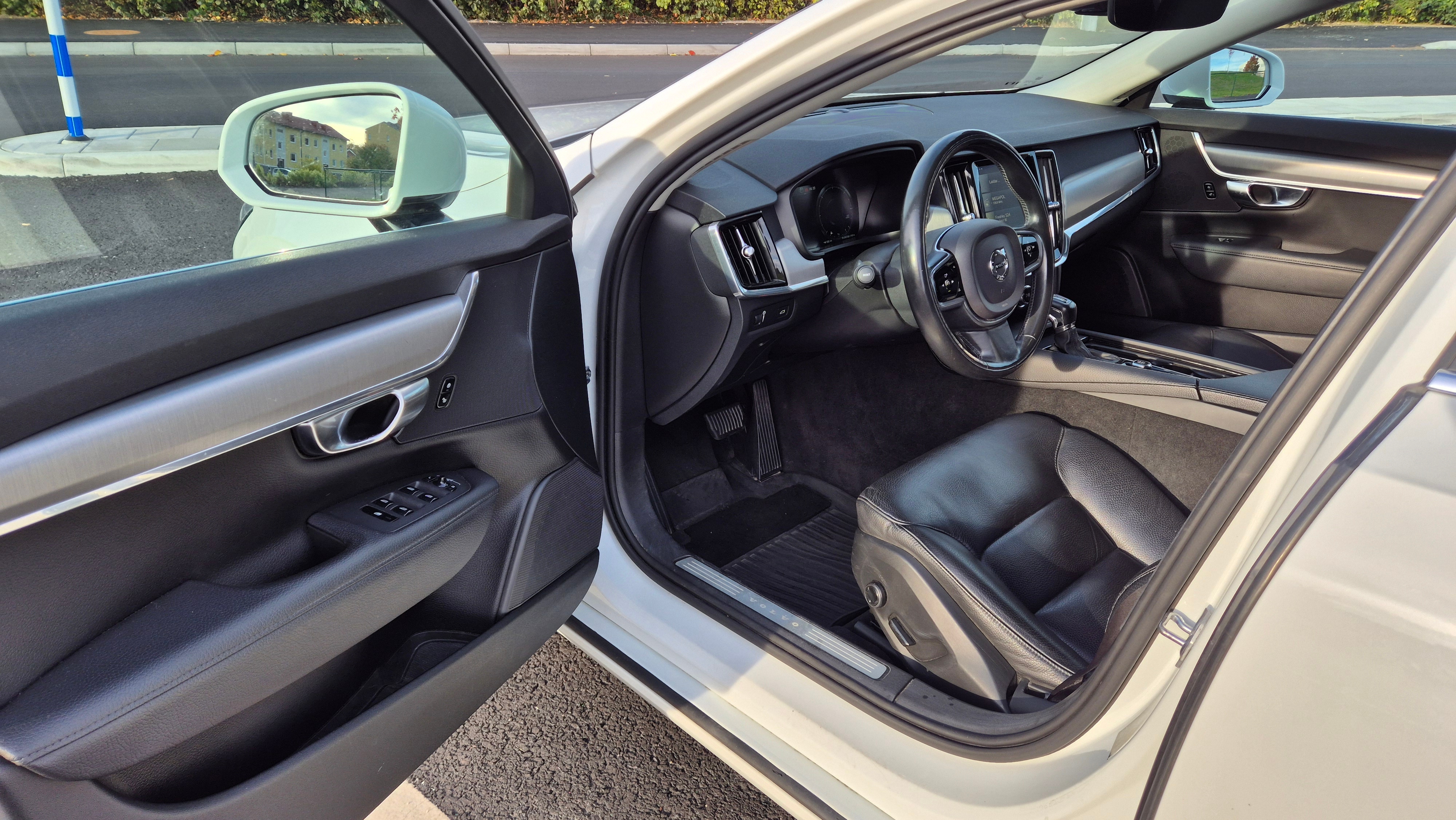 Volvo V90 D3 Geartronic 2018, bild 6/10