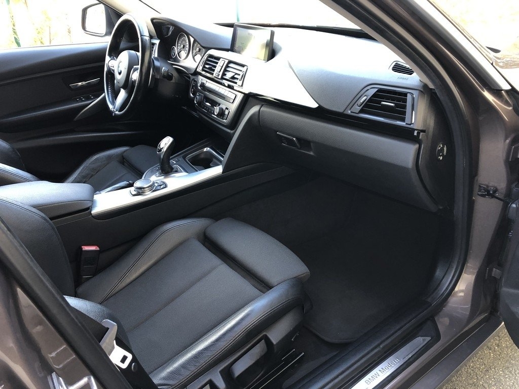 BMW 330d 2015, bild 6/10
