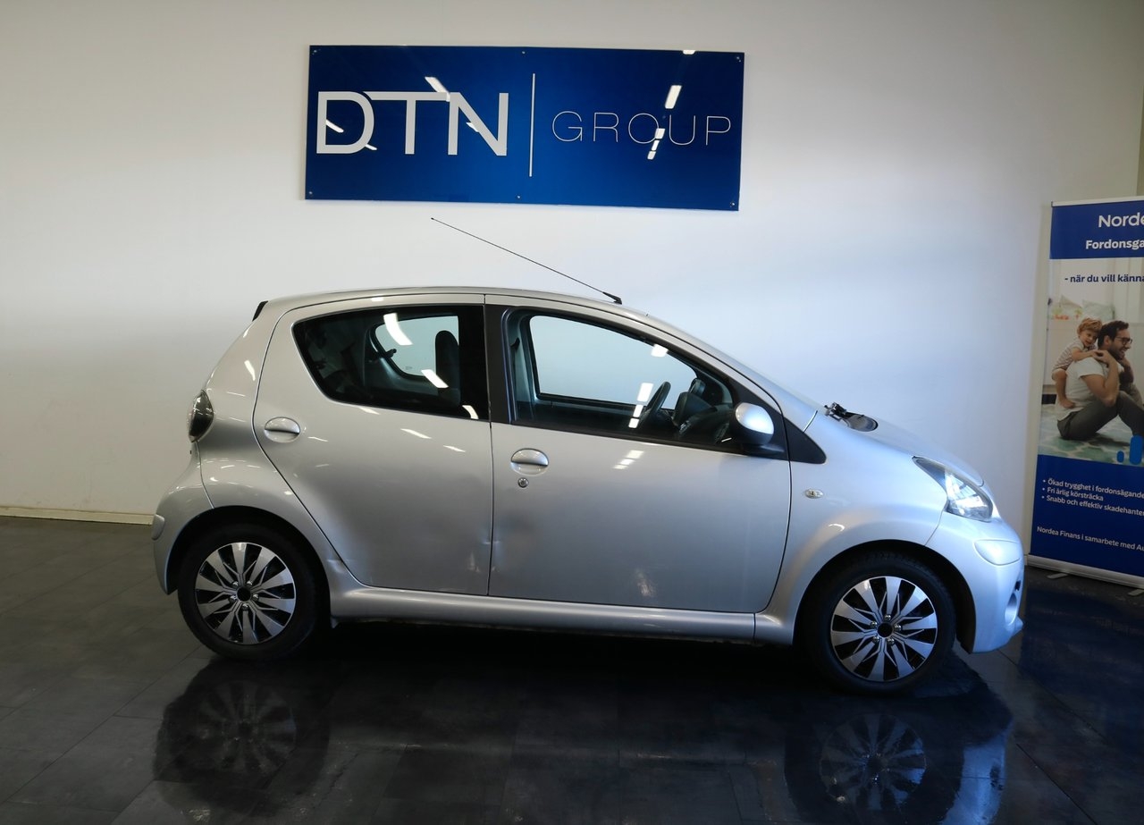 Toyota Aygo 1.0 2013, kuva 2/10