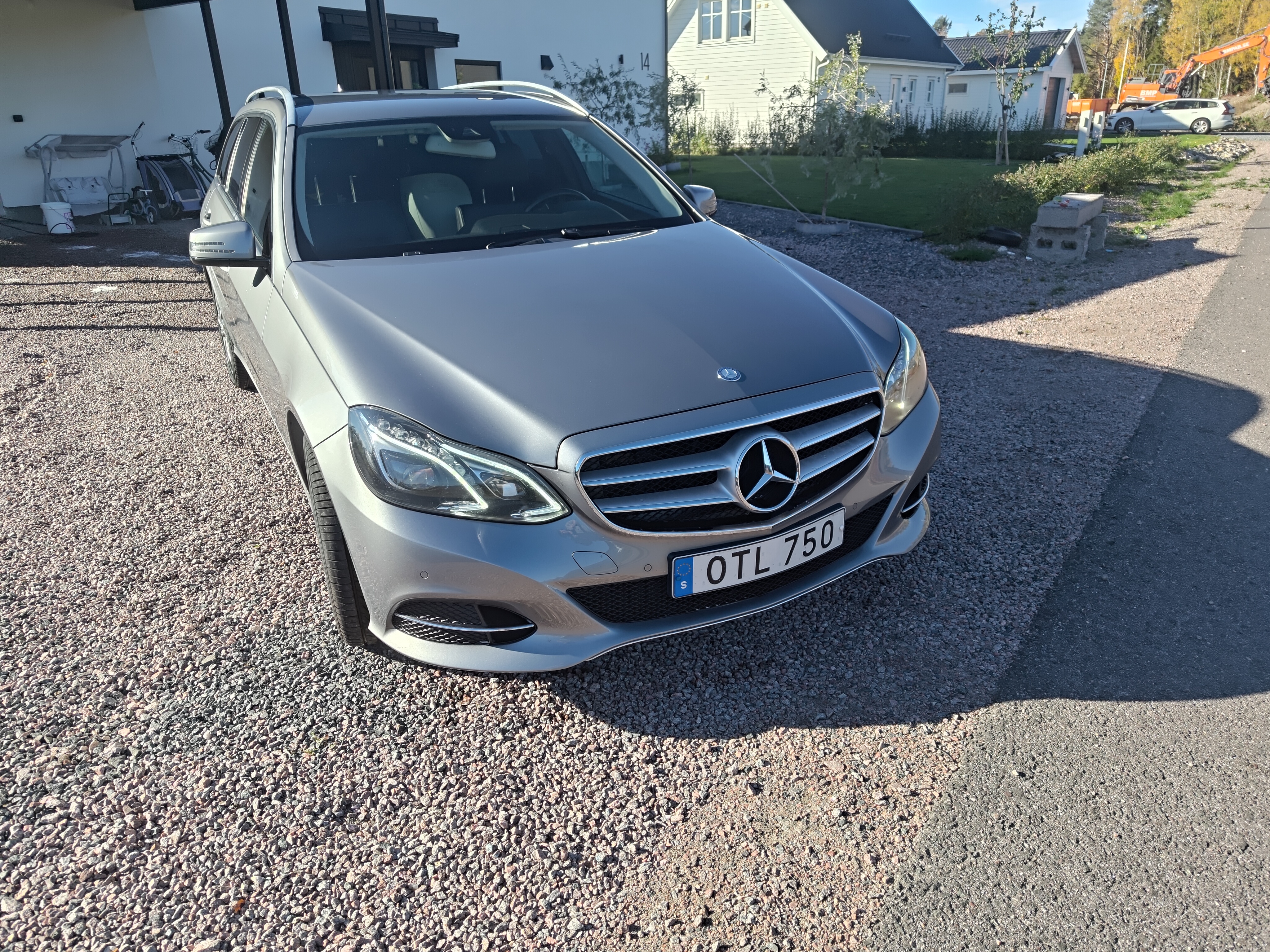 Mercedes-Benz E