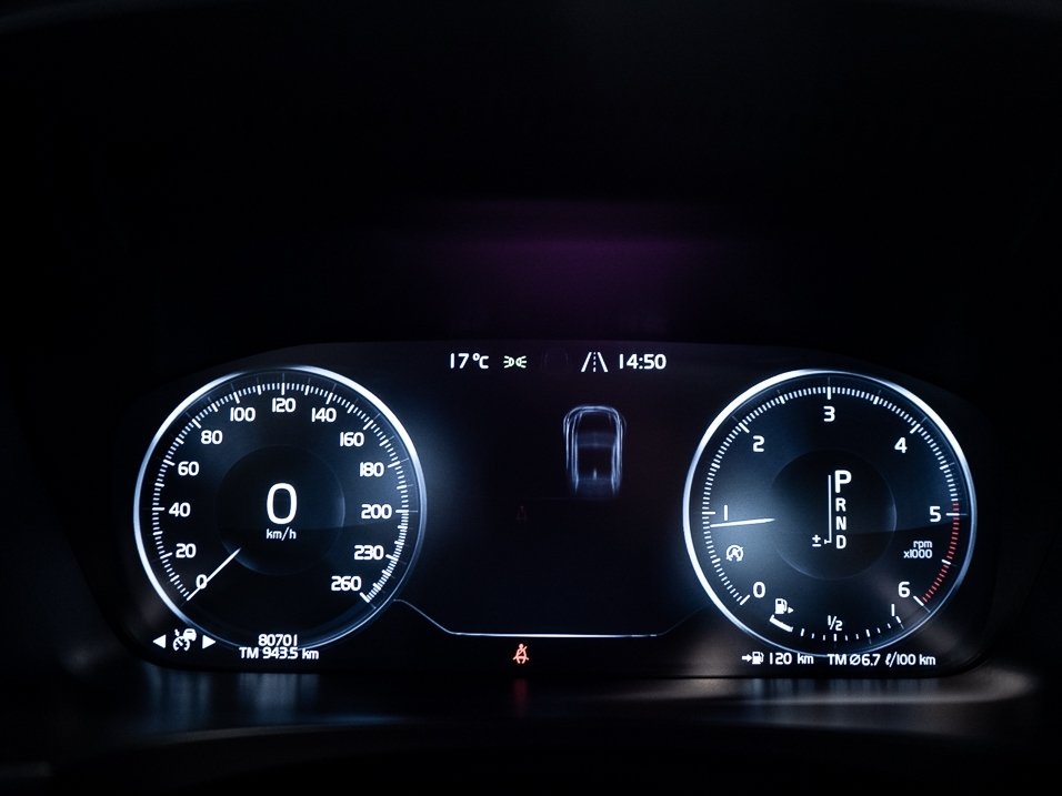 Volvo S90 D4 R Design 2018, bild 4/10