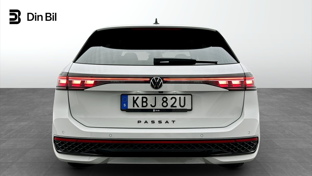 Volkswagen Passat 2025, bild 5/10