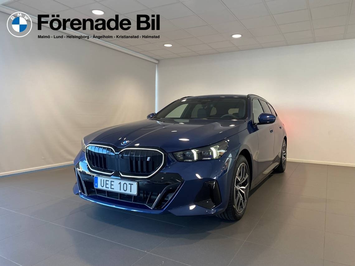 BMW i5 40