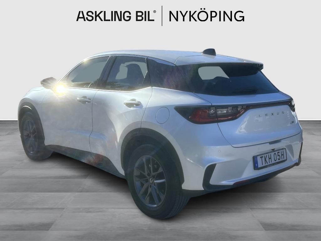 Lexus LBX 2026, bild 2/10